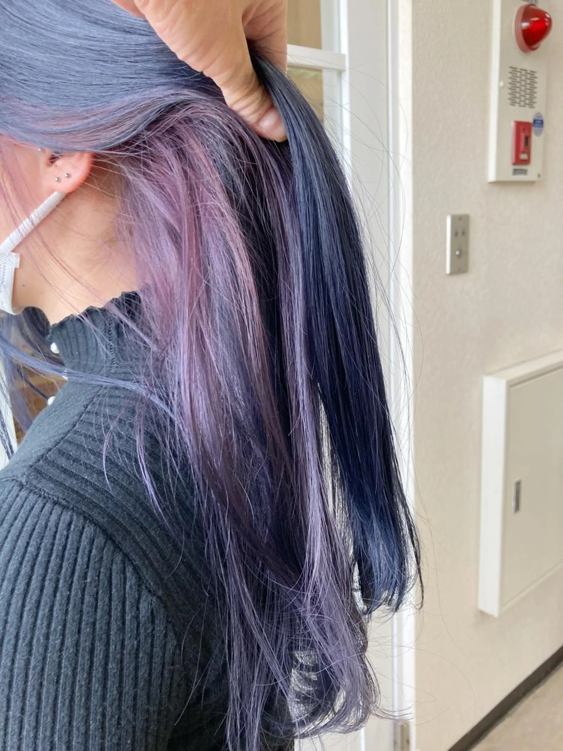 ロング カラー ブリーチ パープルカラー 小木曽智美 /ボブ/ショートのヘアスタイル