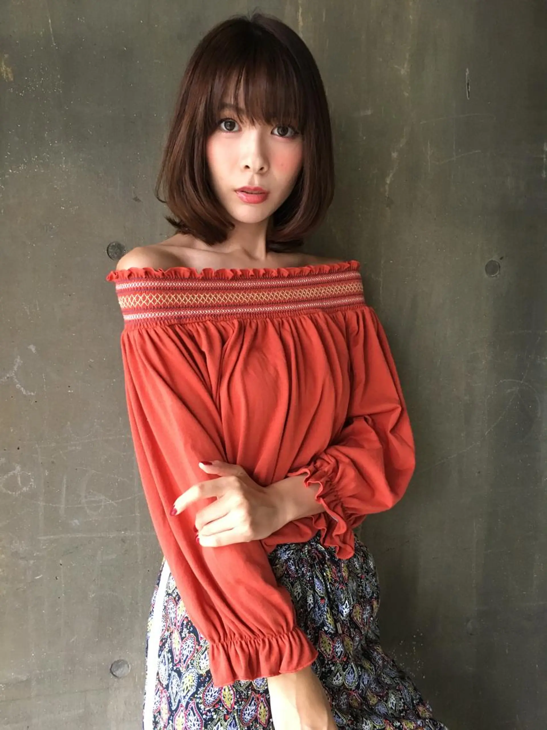 ミディアム カラー CALMHAIR所属・CALMHAIR 五十實淳のヘアスタイル