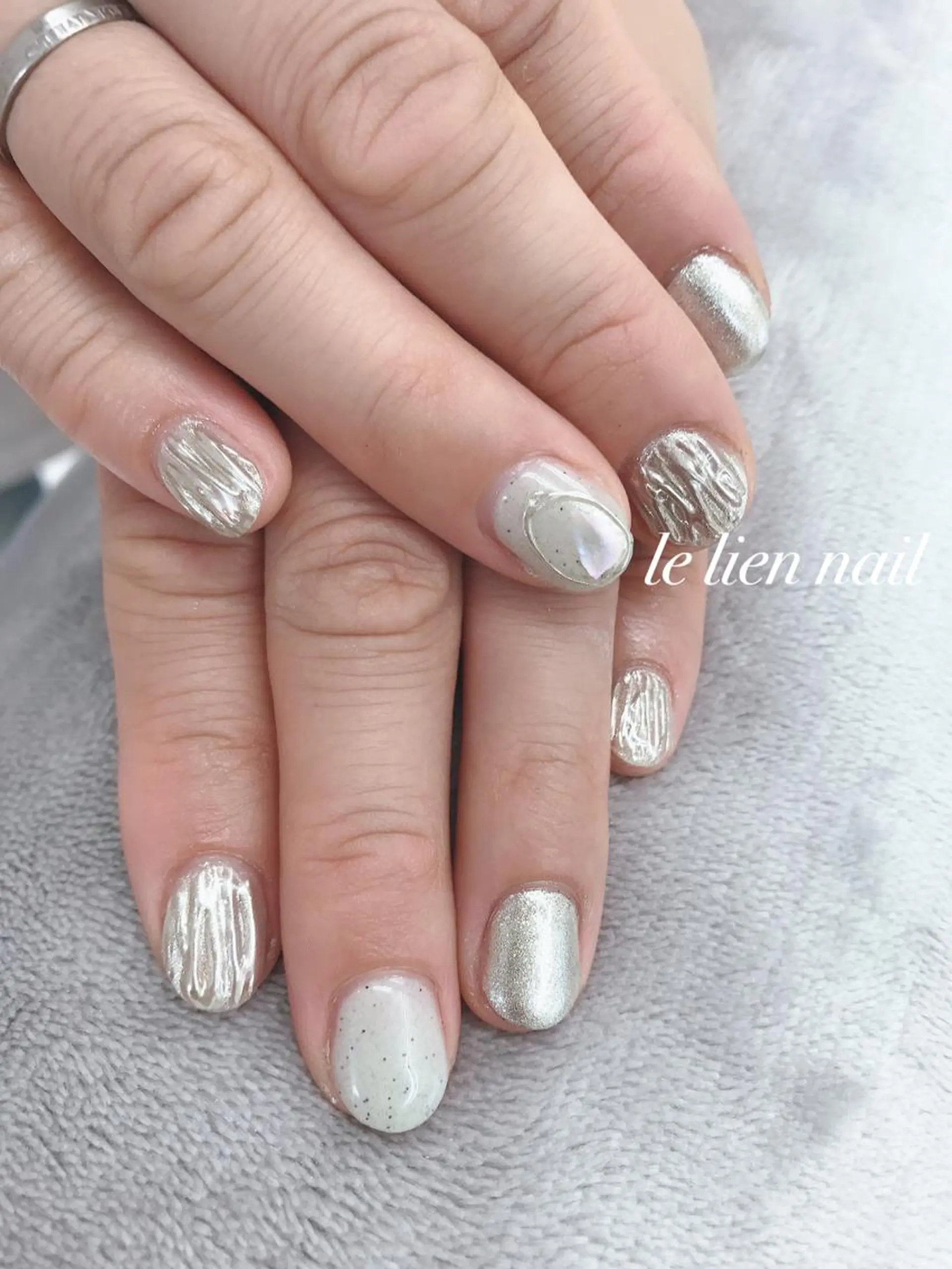 ショート le lien nailのネイルデザイン