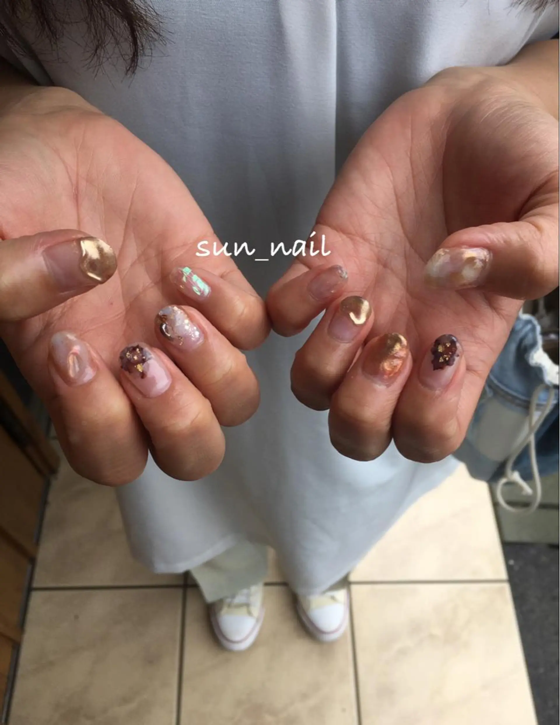 ネイル オーロラネイル ミラーネイル . unffのネイルデザイン