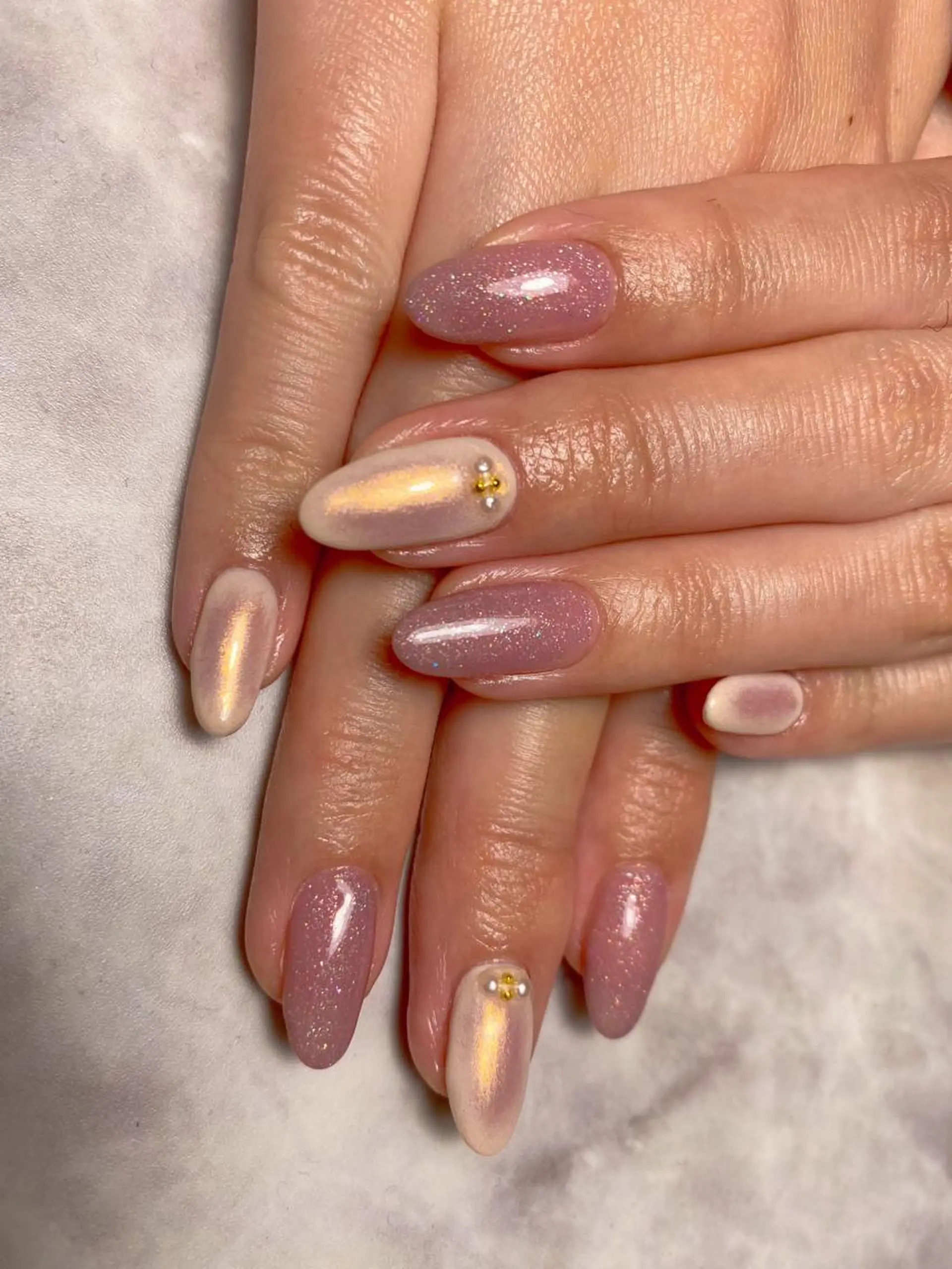 ネイル チークネイル ハンドネイル 🌿Charme🌿 MAIのネイルデザイン