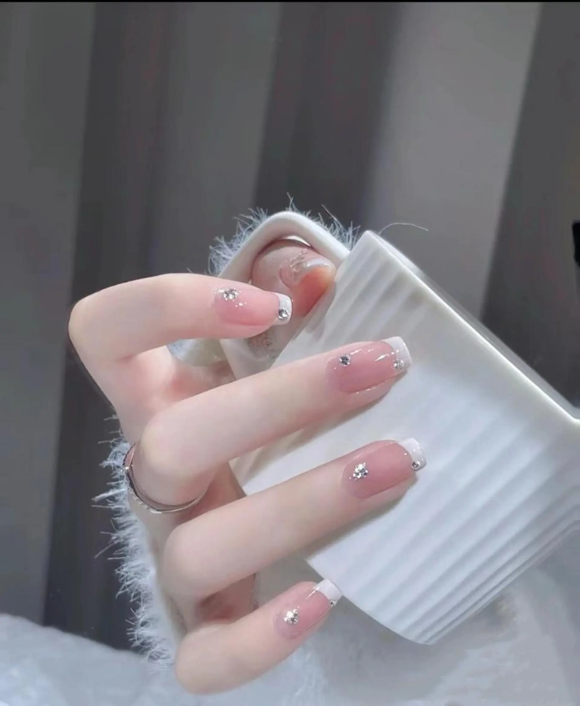 ネイル ハンドネイル yu ri 🌹のネイルデザイン