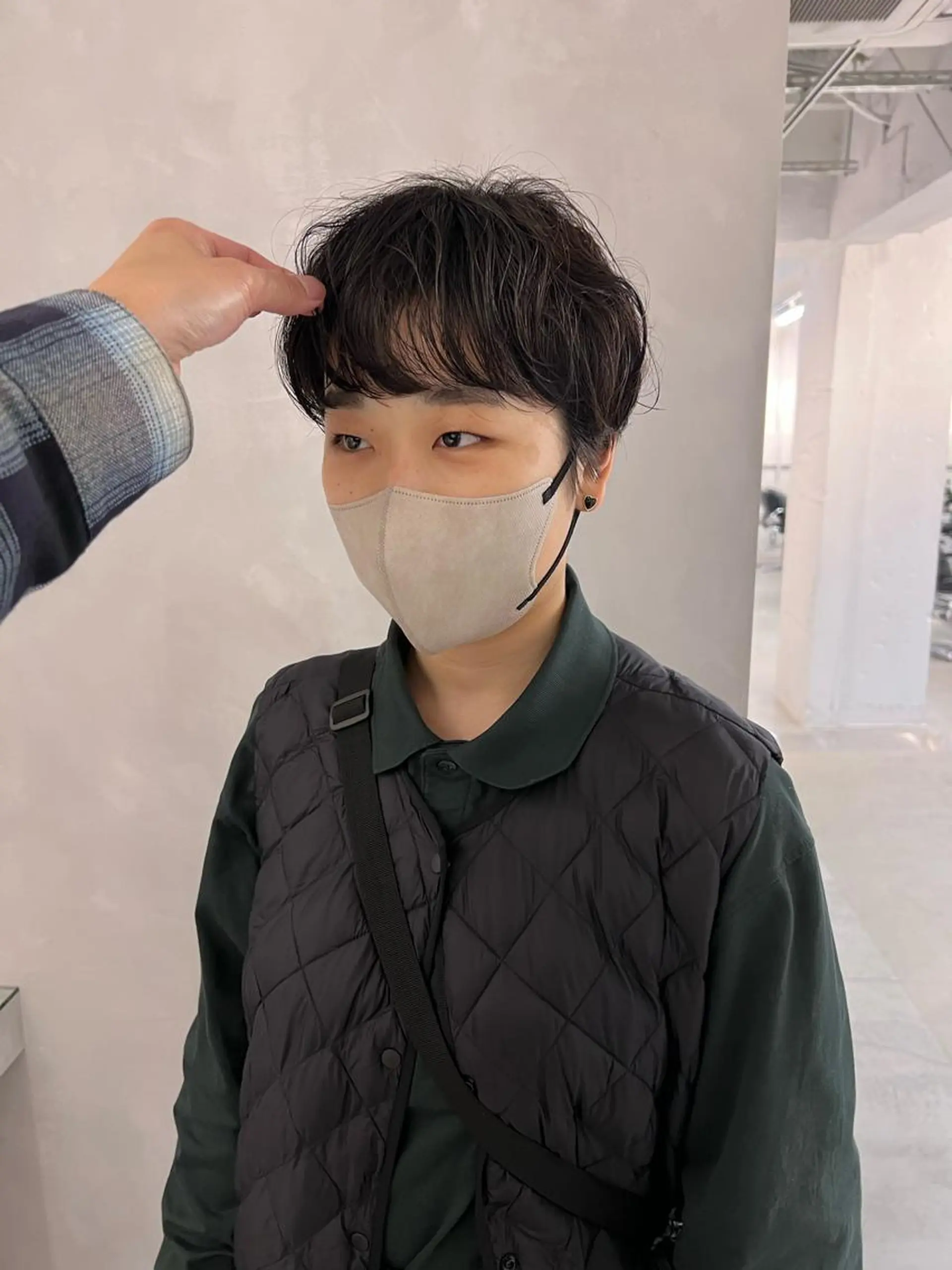 ショート foto所属・𝐁𝐋𝐔𝐄𝐓 /カット特化/新宿のヘアスタイル