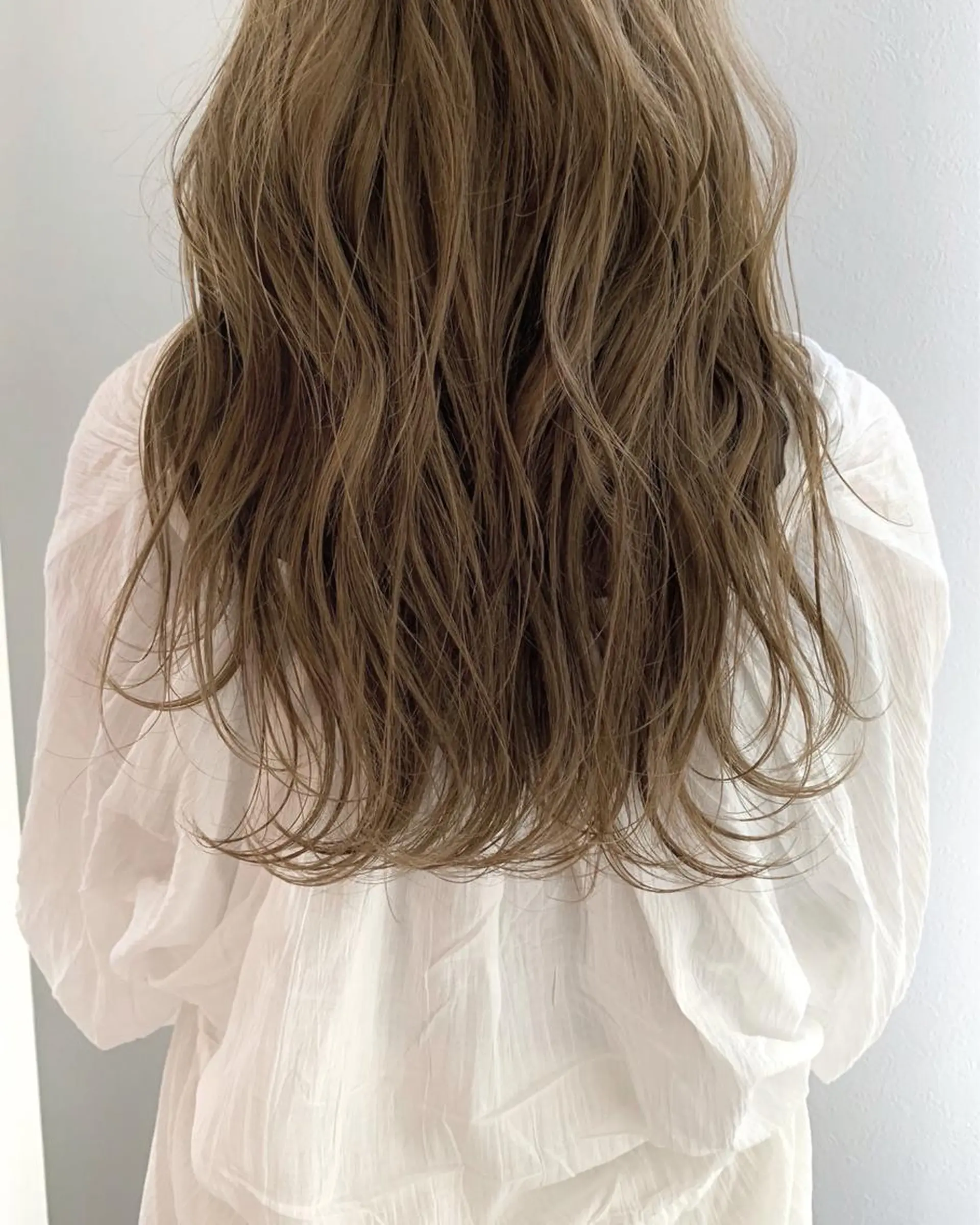 カラー ベージュカラー レイヤーヘア/パーマ 村中　仁人のヘアスタイル