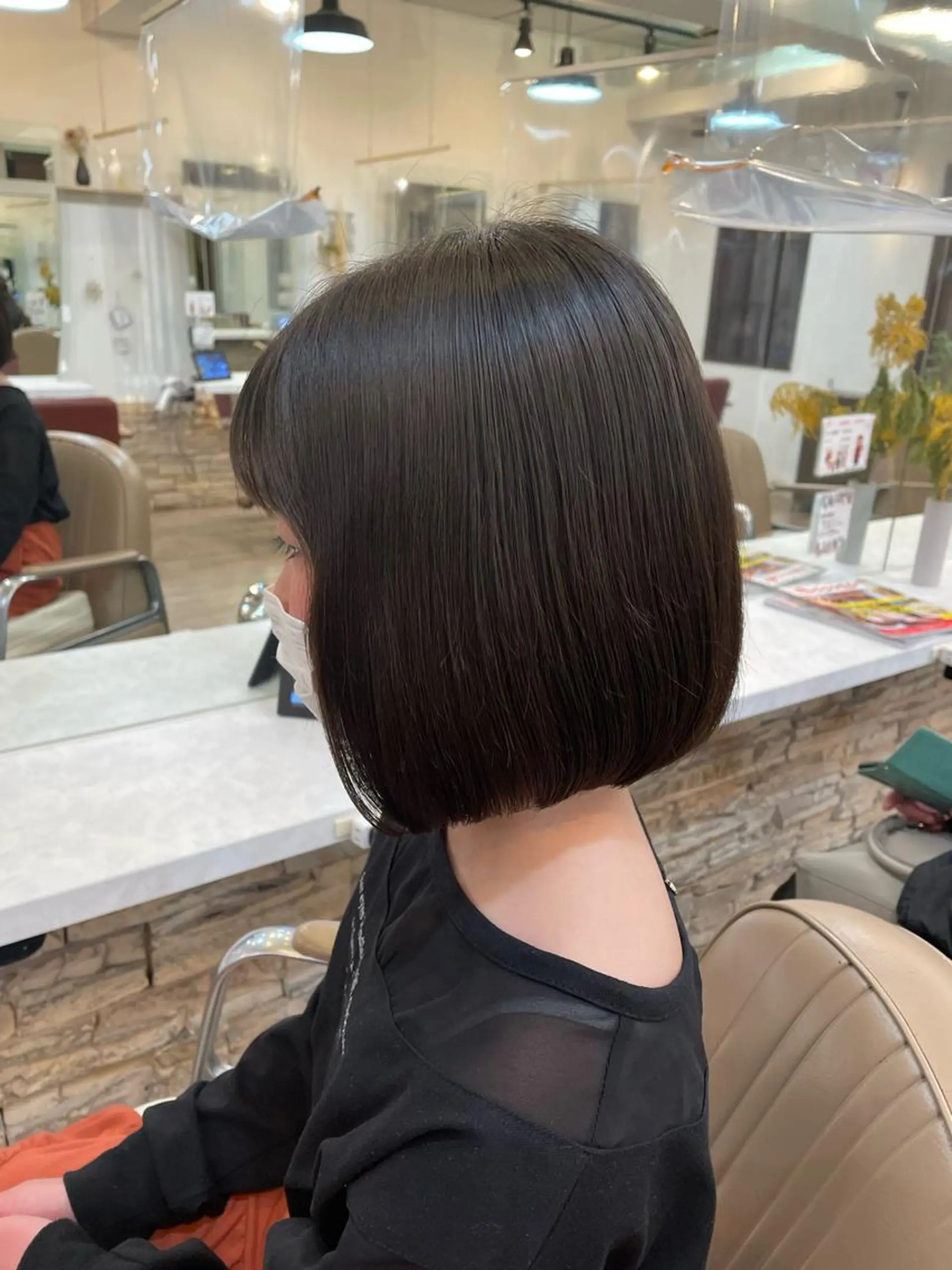 ショート キッズ ボブ VISAGE ba.sk 金子詩帆のヘアスタイル