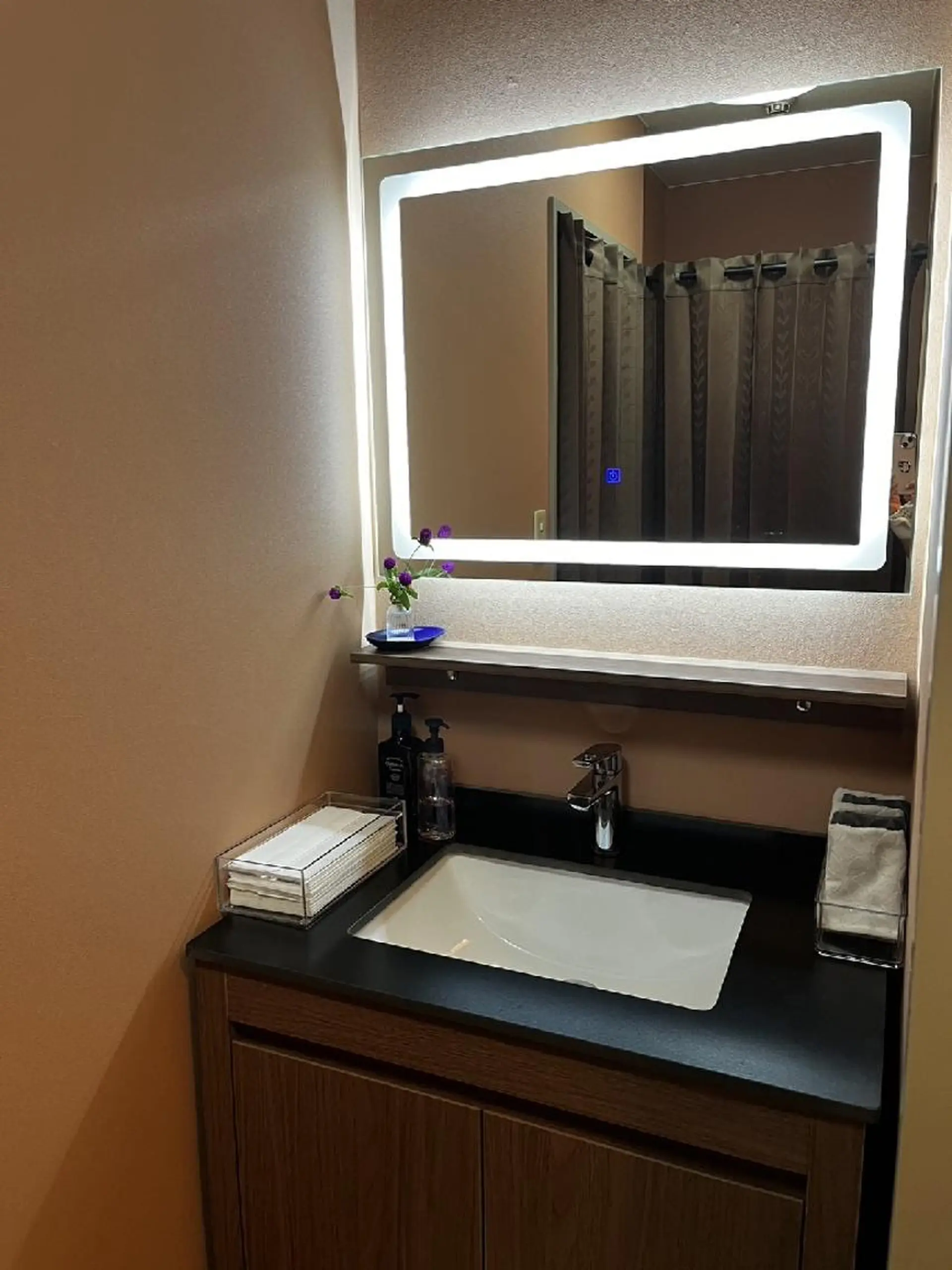 POLAみずほ台所属・POLAみずほ台柳田 介護美容のネイルデザイン