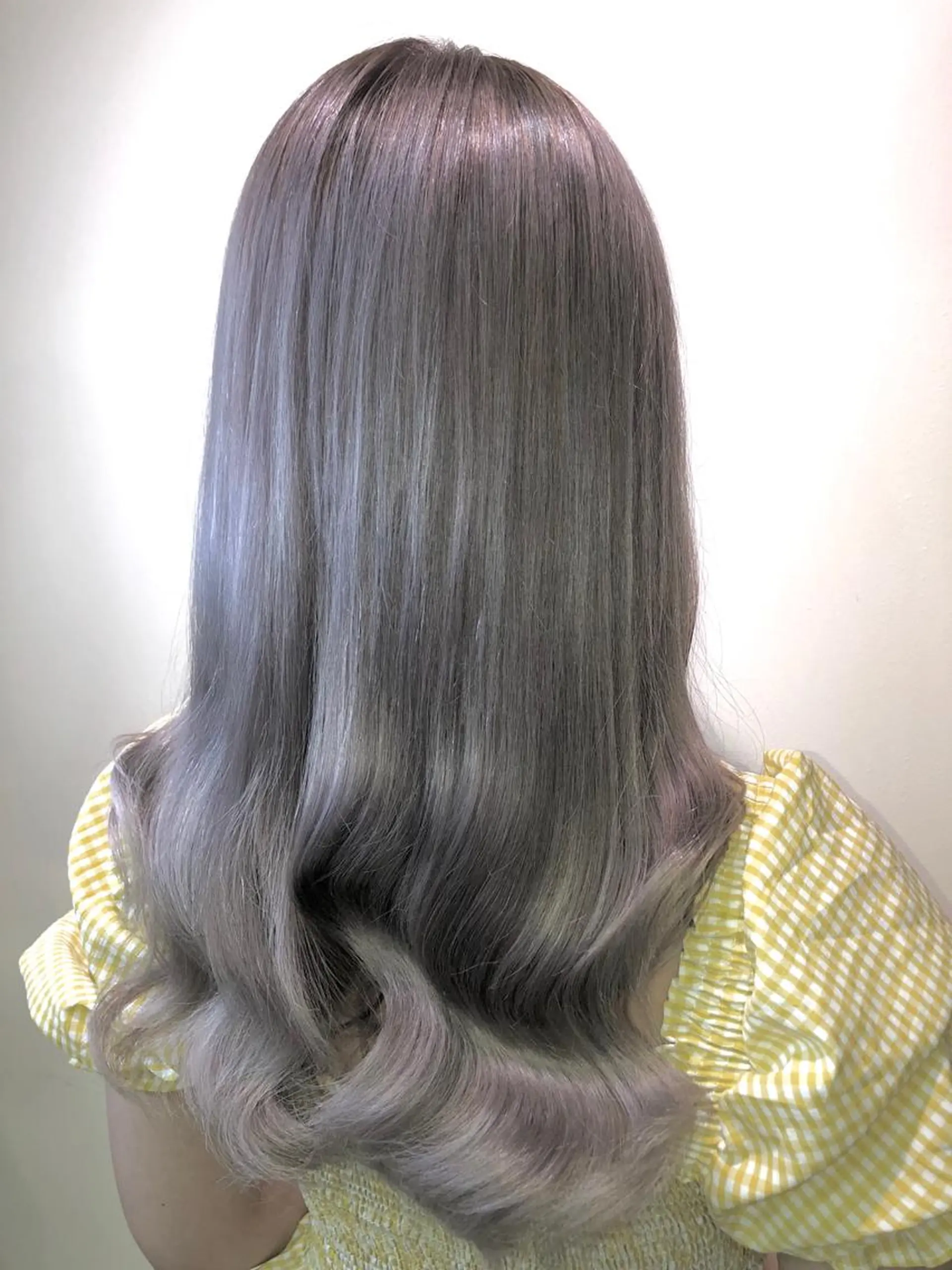 ロング アッシュ Zina西新 井上貴幸のヘアスタイル