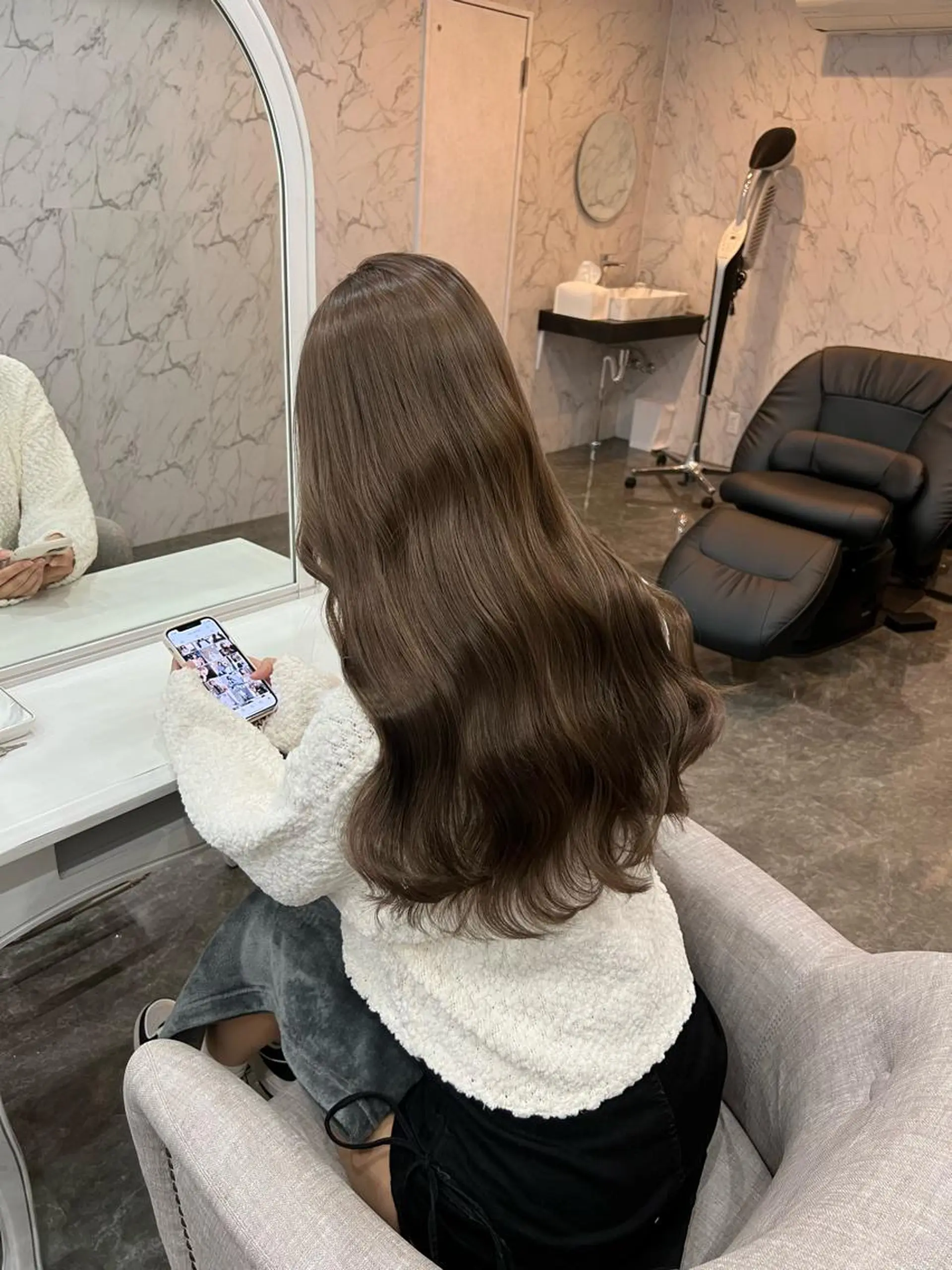 ロング ヘアカラー PARIS hair salon所属・秋葉原　柏木絢汰 ✨当日予約okのヘアスタイル