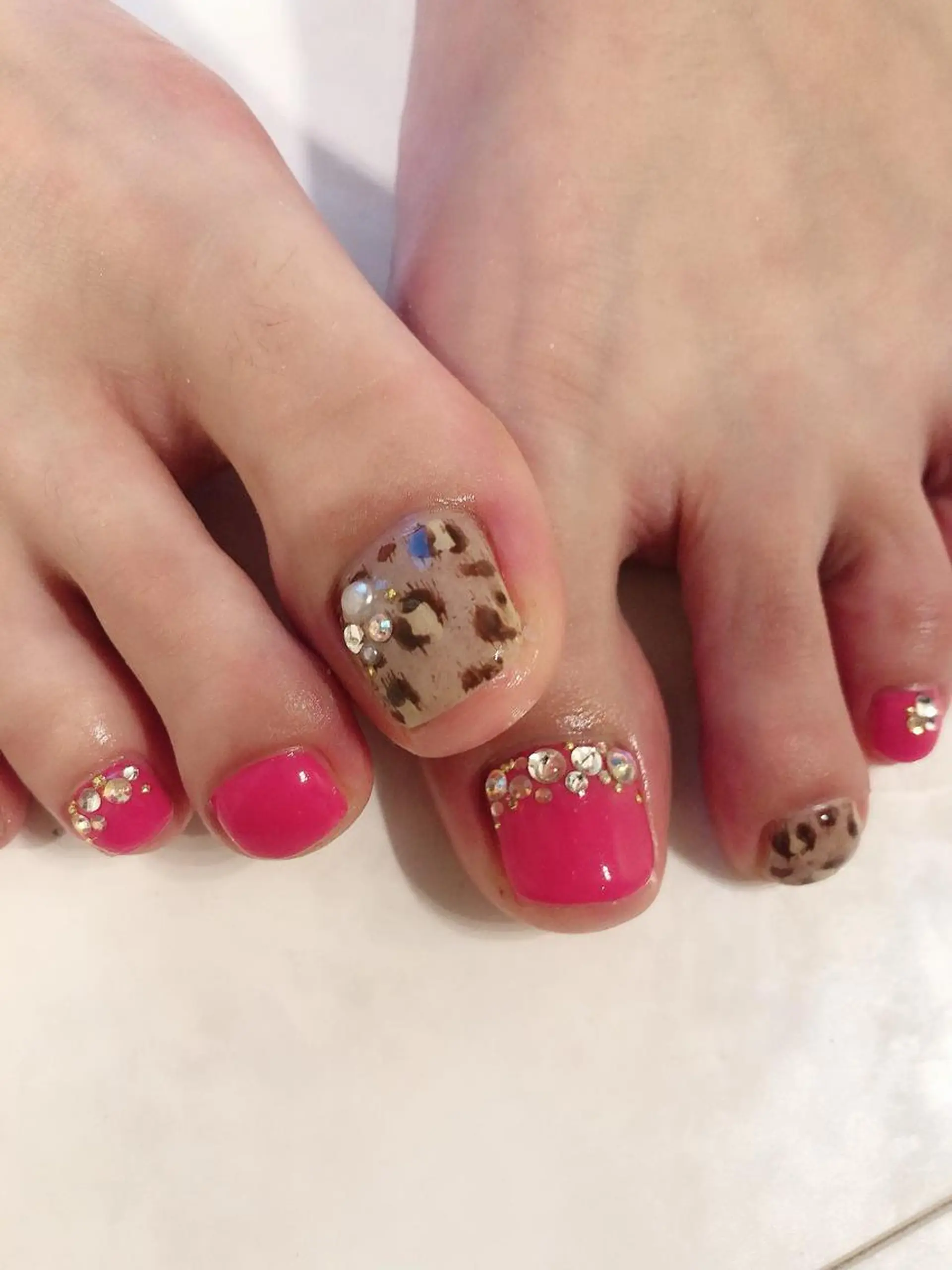 ネイル アニマル柄 フットネイル ピンク フットネイル * haruのネイルデザイン