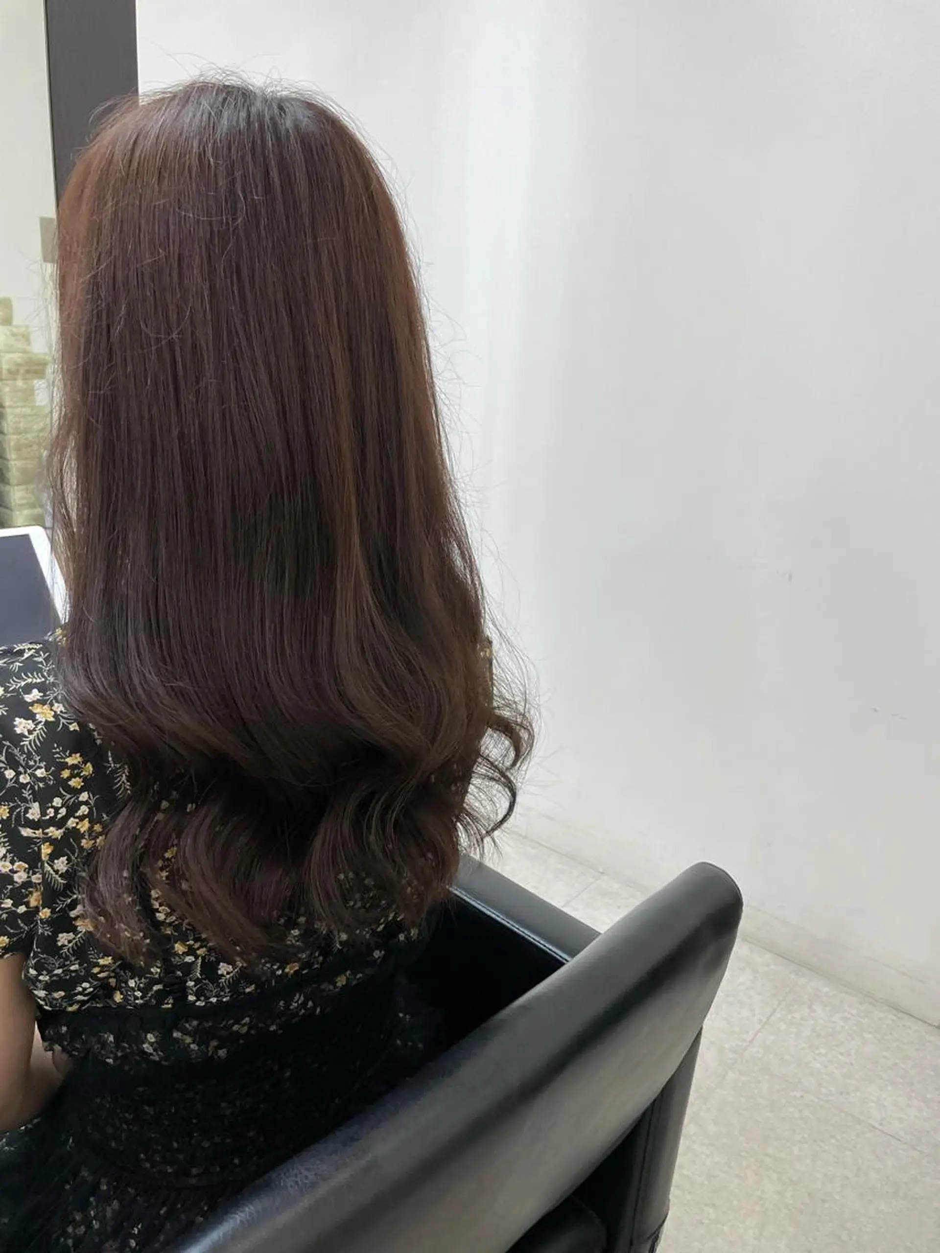 セミロング カラー 坪井 拓海のヘアスタイル