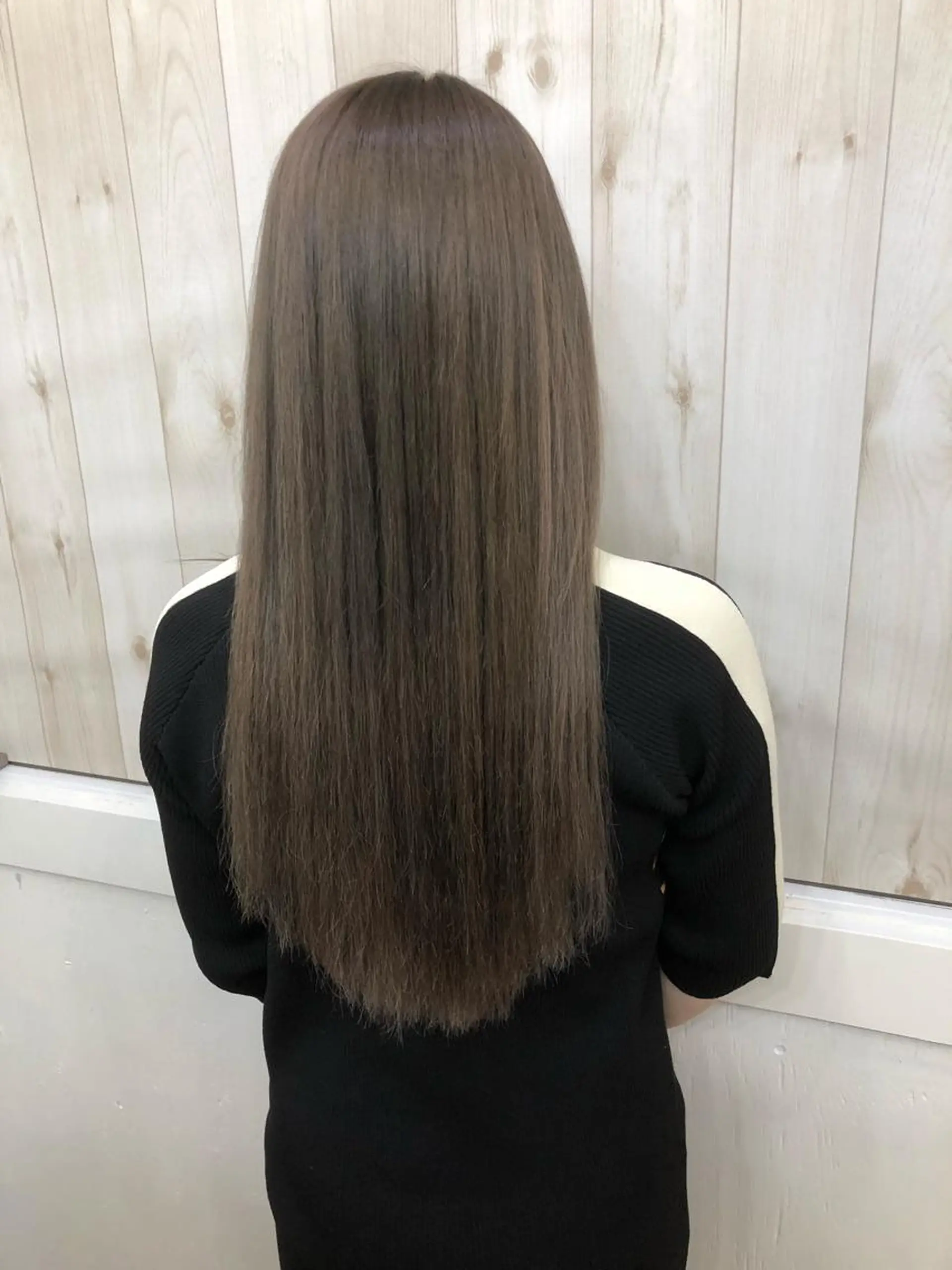 ロング カラー シールエクステ ベージュカラー エクステ カット ヘアカラー PSY(サイ)所属・PSY(サイ)池袋 金田尚久🎨のヘアスタイル