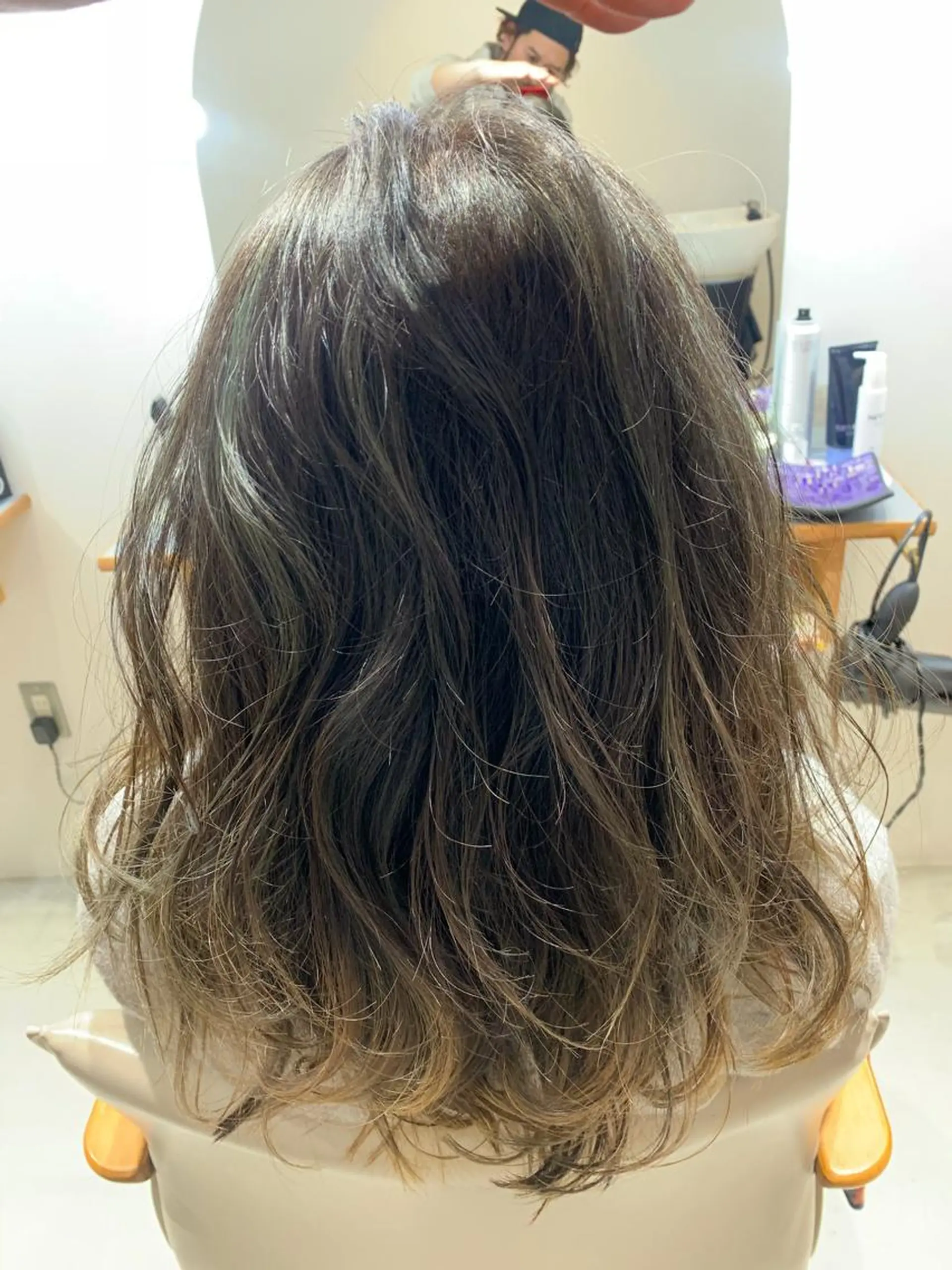 ロング colorworld 【カラーワールド】所属・⭐️吉田 孝司⭐️のヘアスタイル