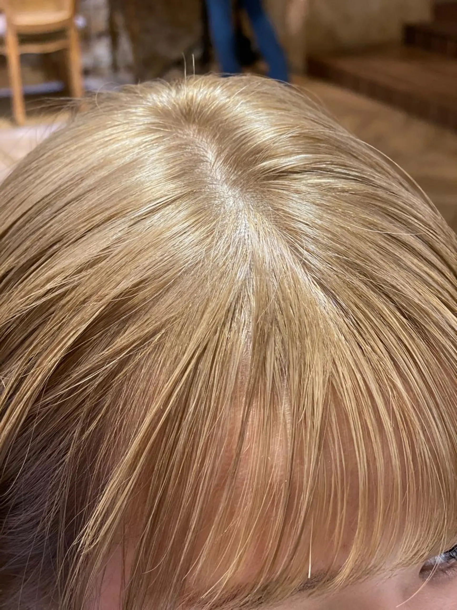 ミディアム DopeLIT モデル募集中のヘアスタイル