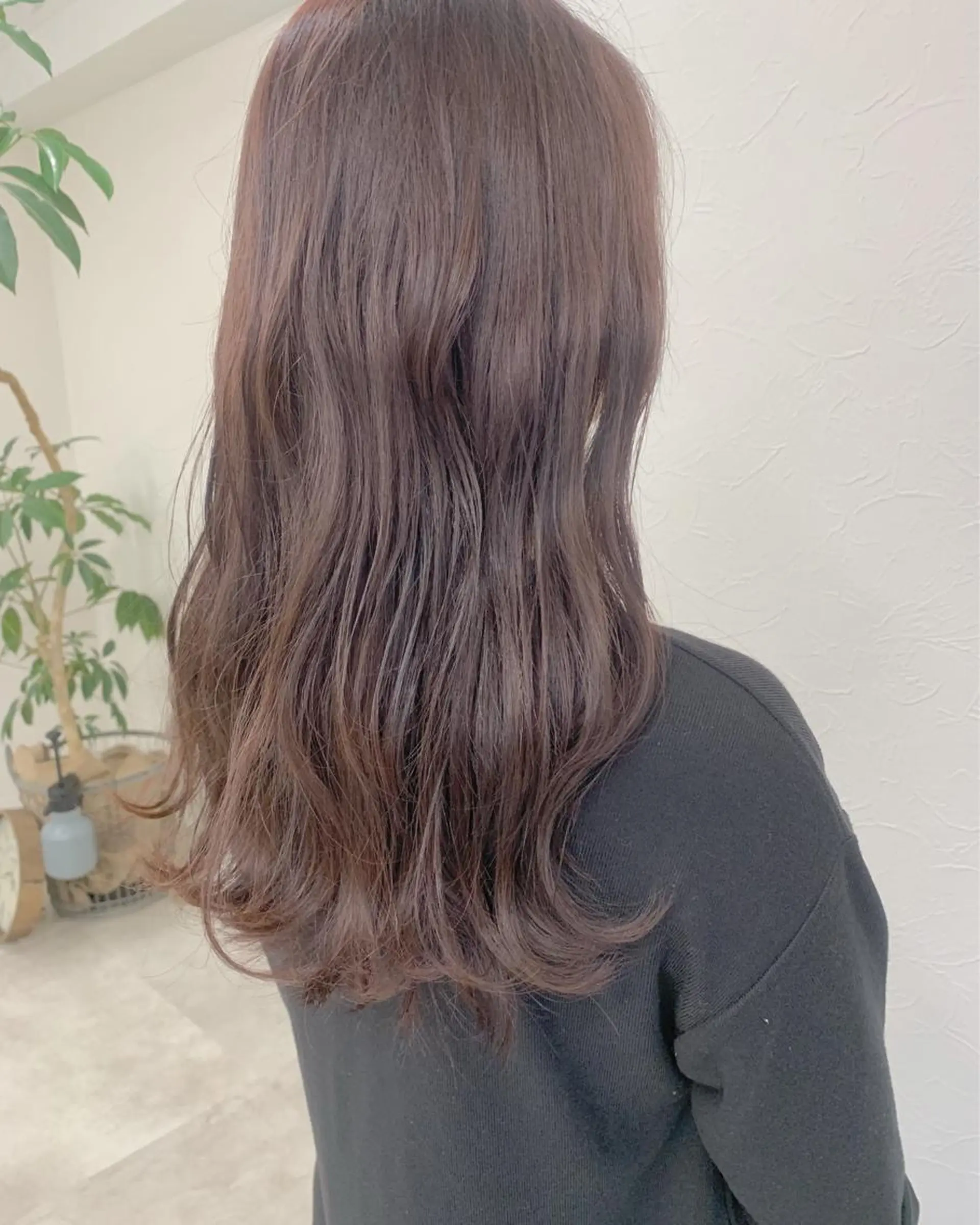 ミディアム カラー ブリーチ ブリーチなしカラー パープルカラー タカミ荒子店所属・眉毛ワックス konomiの眉毛・アイブロウイメージ