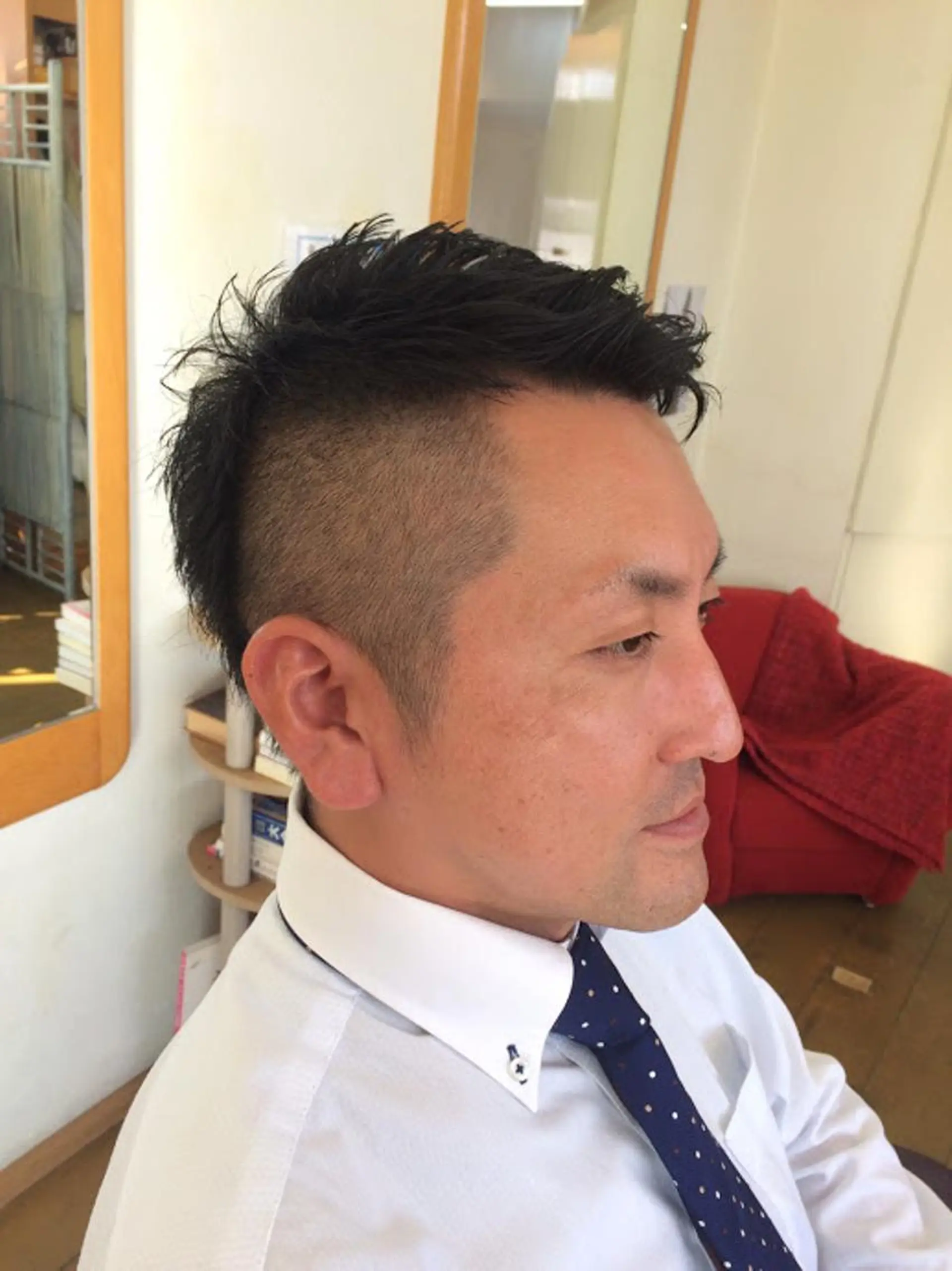 メンズ 中野 靖志のヘアスタイル