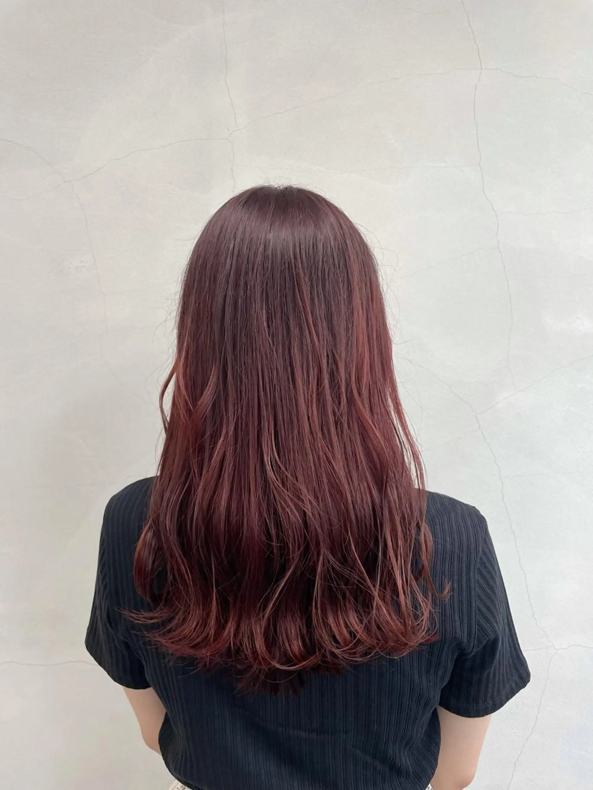 カラー miu .のヘアスタイル