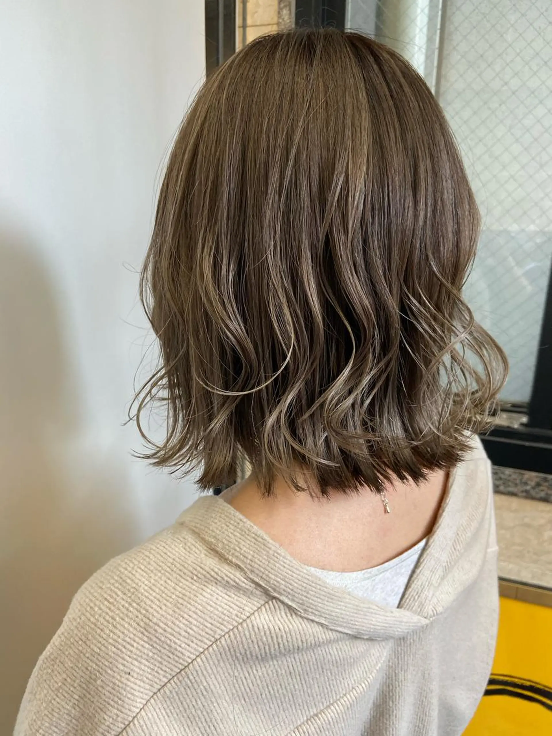 ミディアム カラー ヘアカラー トリートメント ヘアセット 地毛風艶カラー🌿 喜多夏海のヘアスタイル