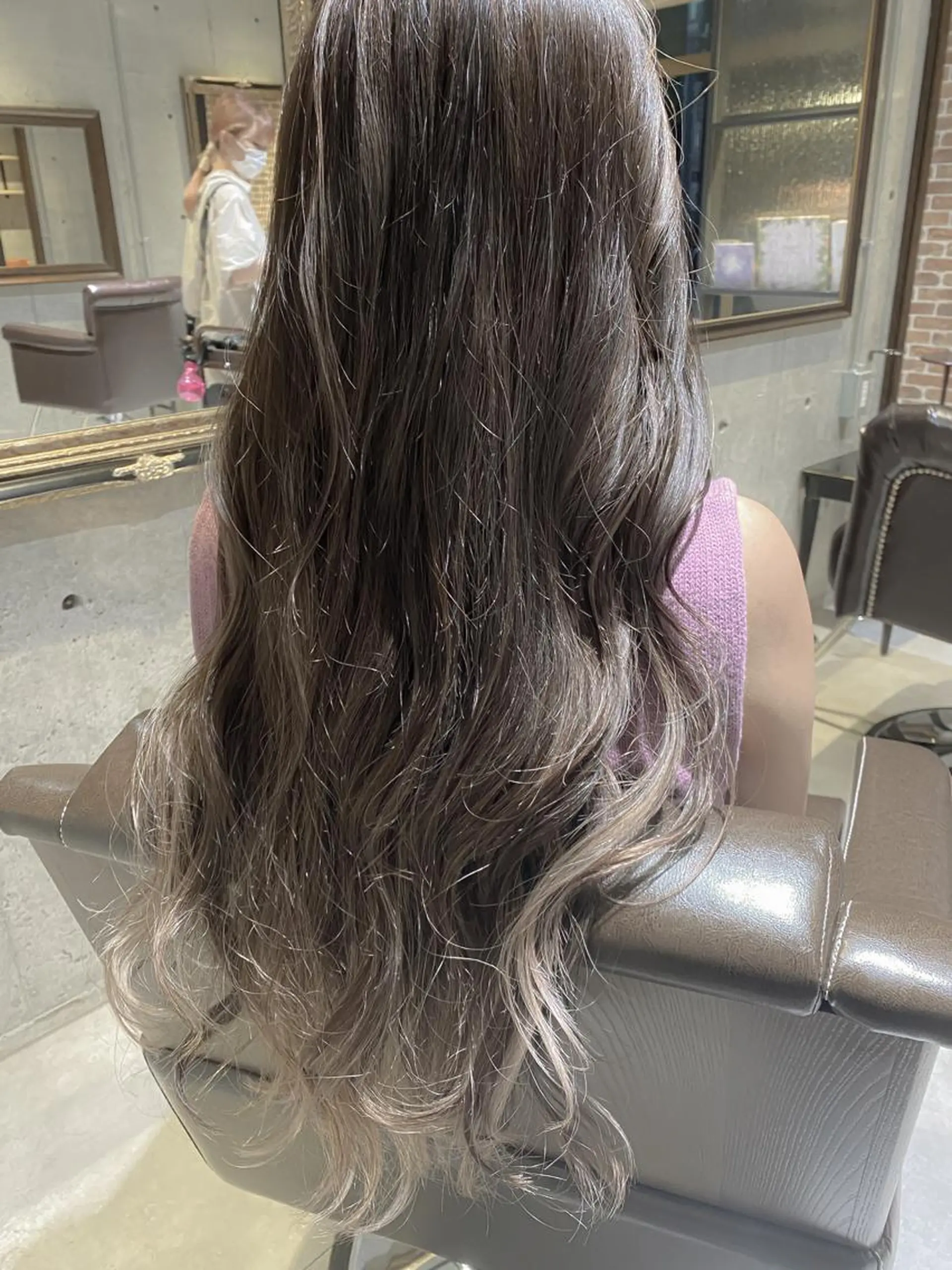 ロング カラー グレージュ ミルクティーグレージュ neuk所属・入木田 駿佑のその他イメージ