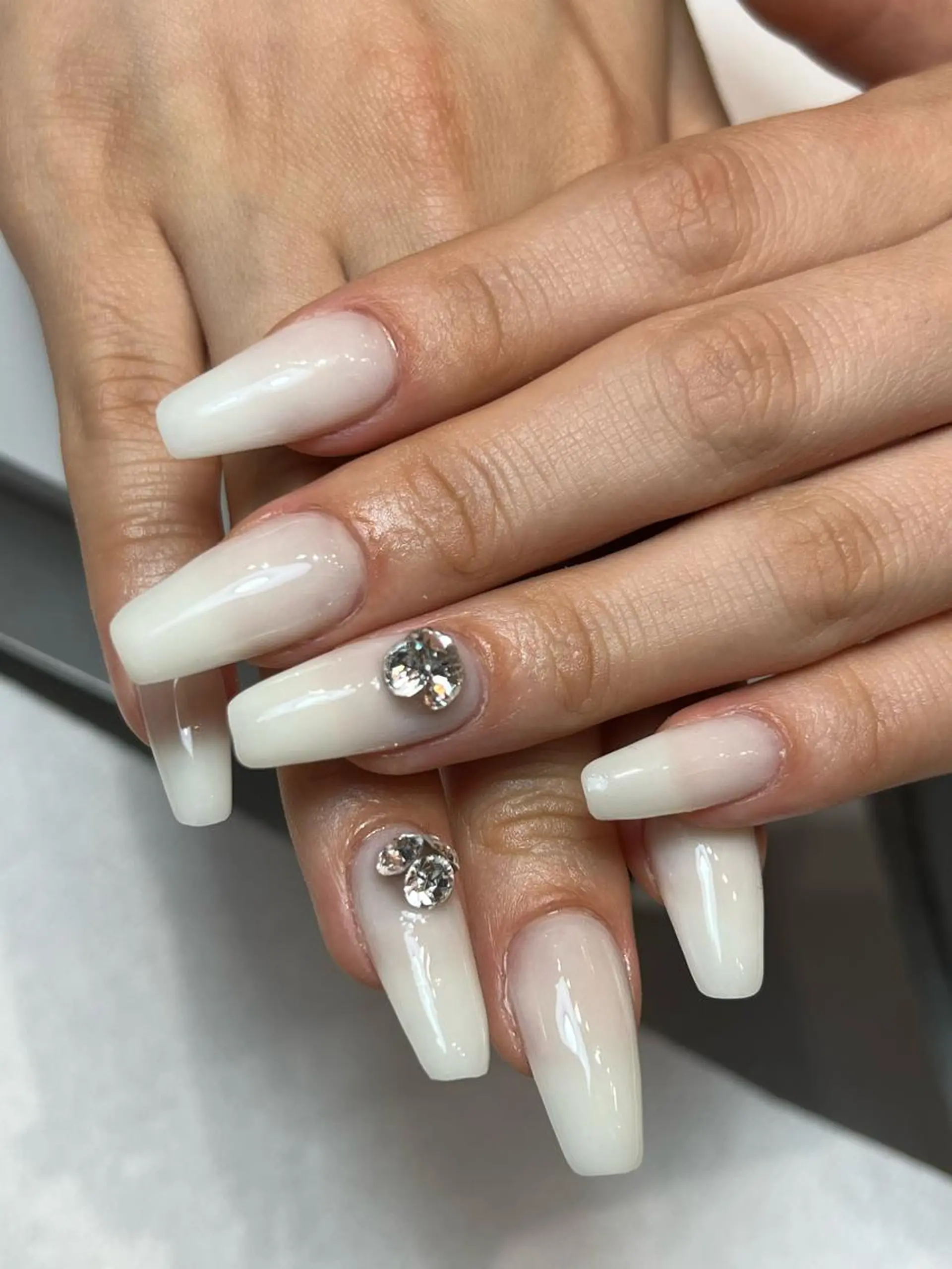 ネイル スカルプネイル bijou nails所属・bijou nails　蓮のネイルデザイン