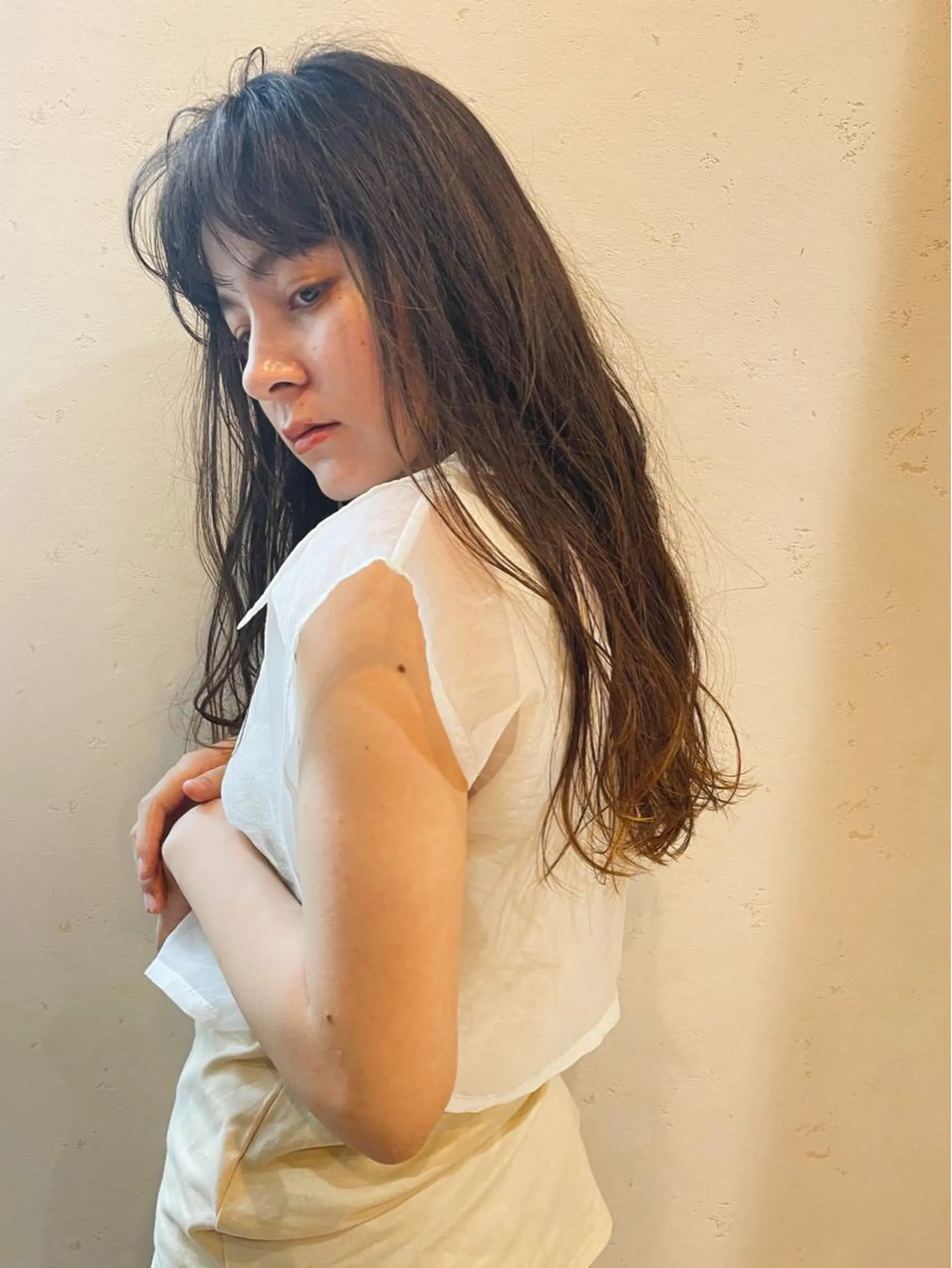 セミロング カット ヘアカラー トリートメント 🌹ハッシュカット、 レイヤー韓国ヘア🌹のヘアスタイル