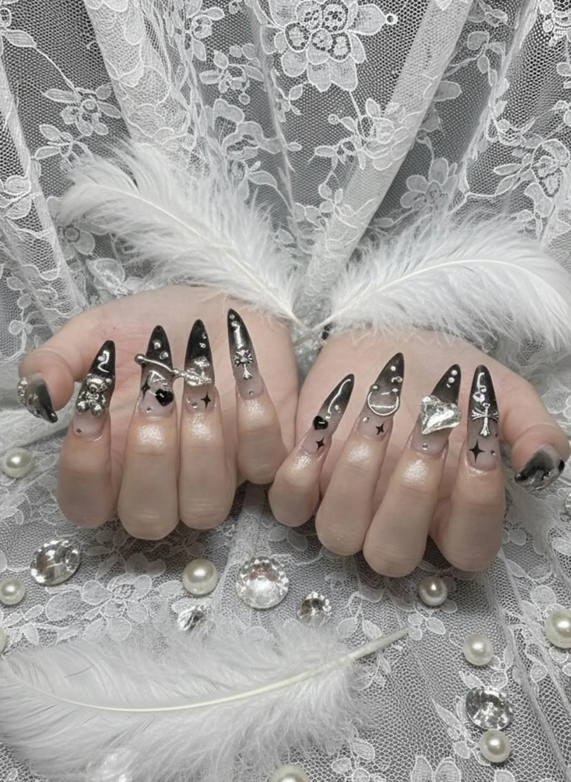 ネイル グラデーション ハンドネイル 24時間営業 UNABOMBAのネイルデザイン