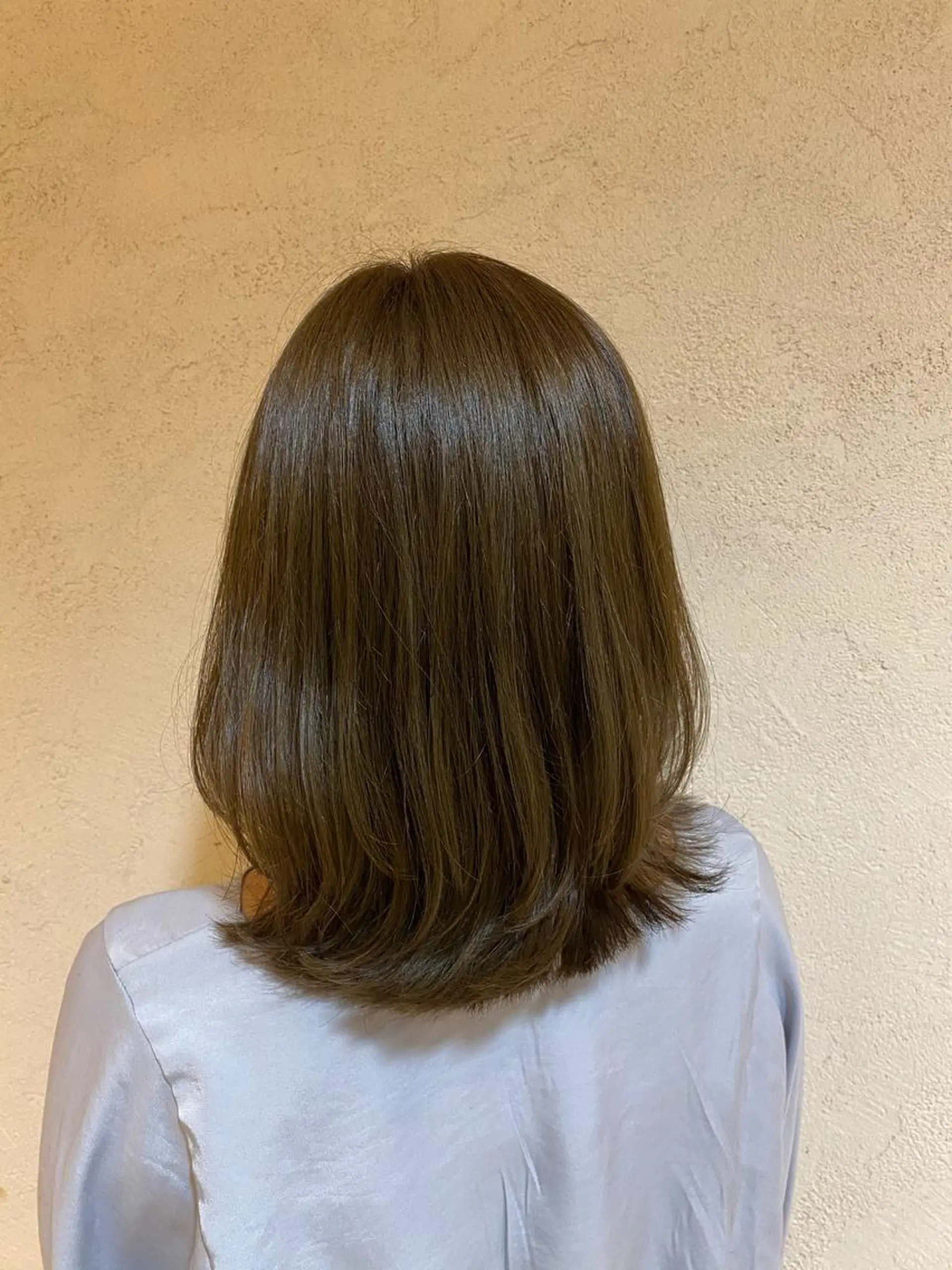 カラー 竹添 有梨沙のヘアスタイル