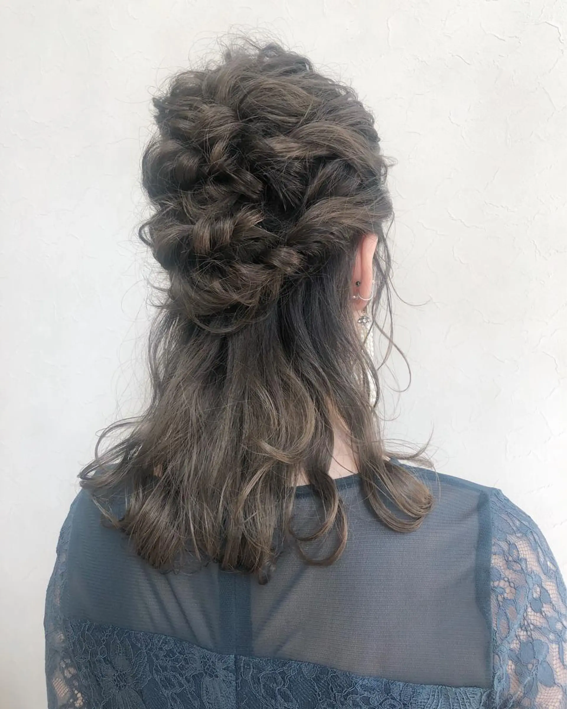 セミロング カラー ヘアアレンジ nakahara madokaのヘアスタイル