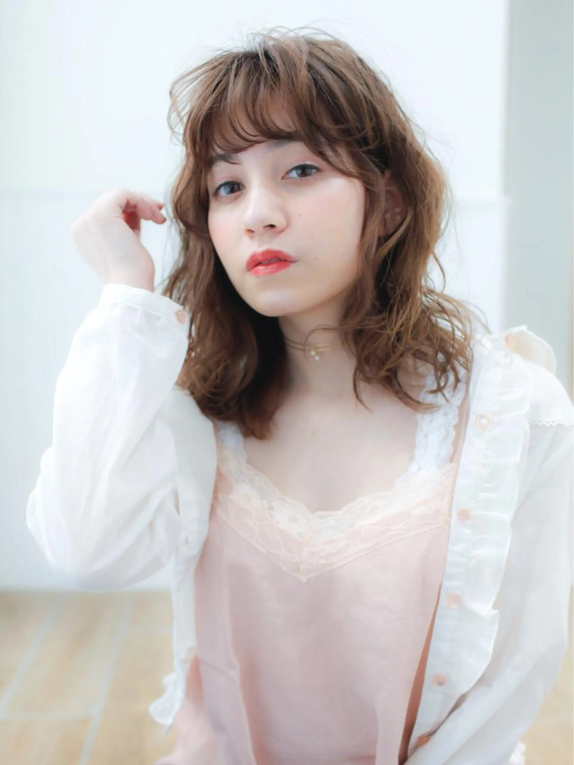 ミディアム カラー アッシュ ミルクティーアッシュ パーマ×ウルフカット koya☆のヘアスタイル