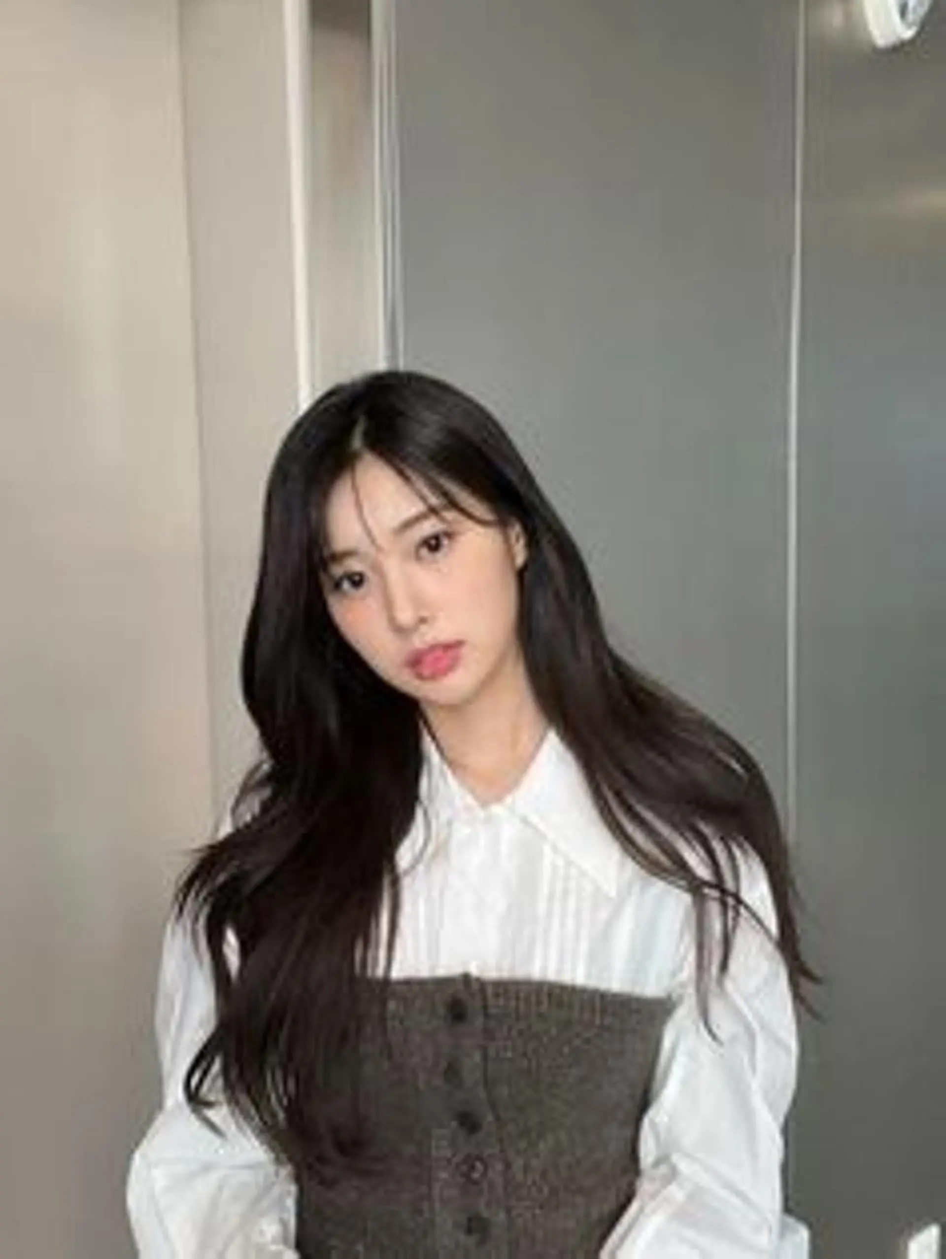 カラー ロング 🤍韓国大人っぽ ベージュMAI🤍のヘアスタイル