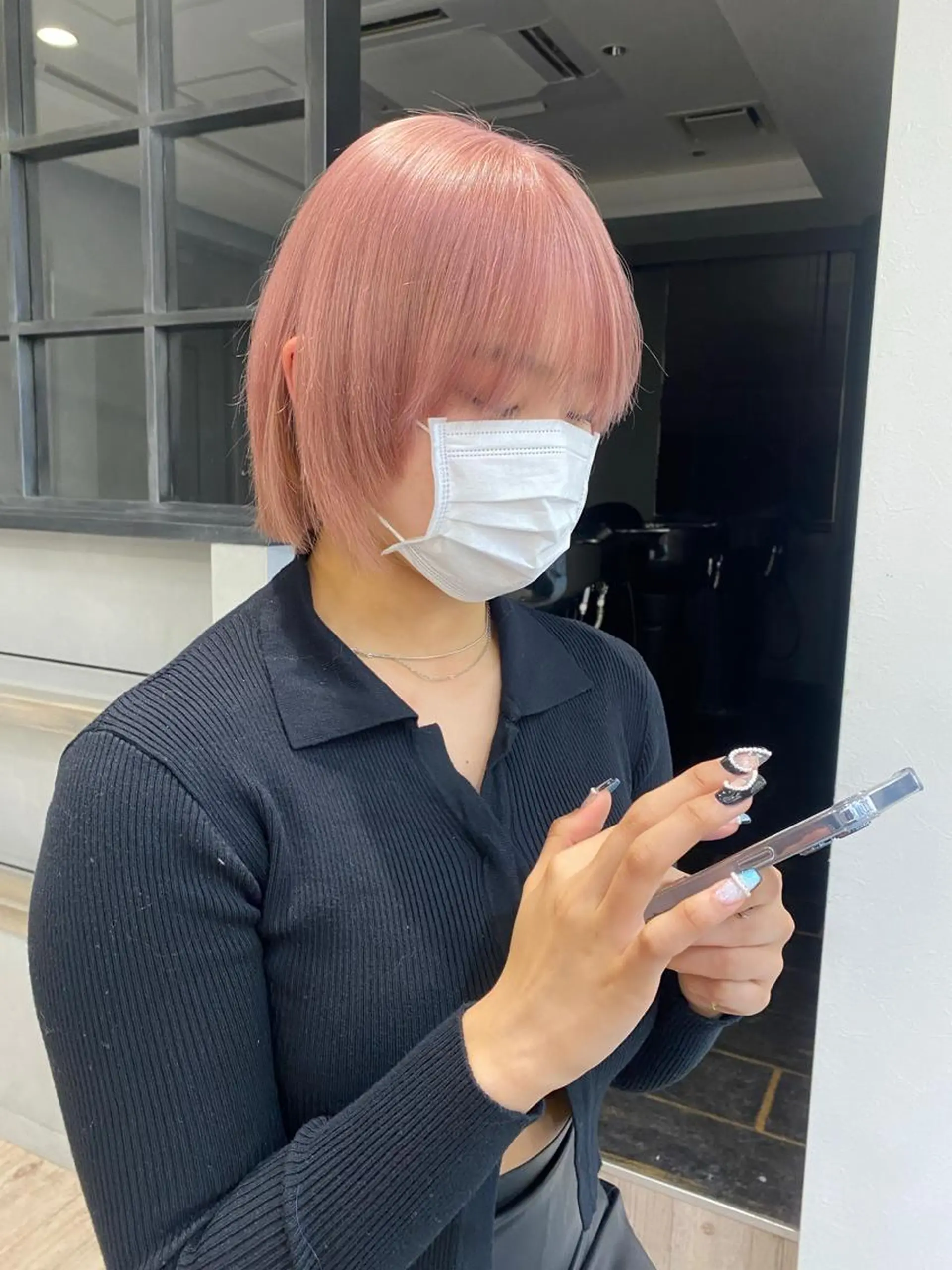 ショート カラー ヘアアレンジ 🌷FUKA🌷 まろやかハイトーンのヘアスタイル