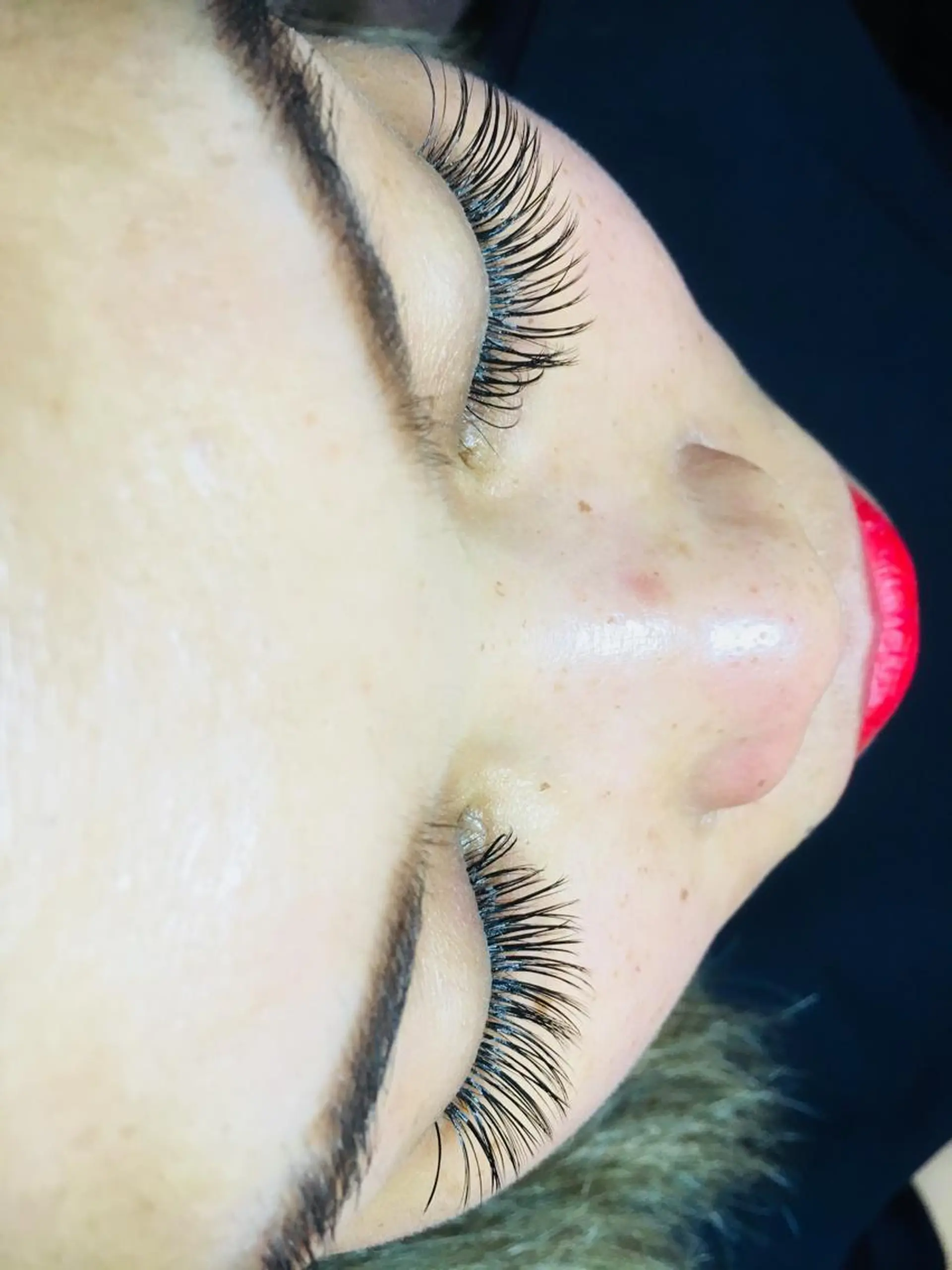 マツエク・マツパ 1席のみの個室サロン 西麻布1丁目のマツエク・マツパデザイン