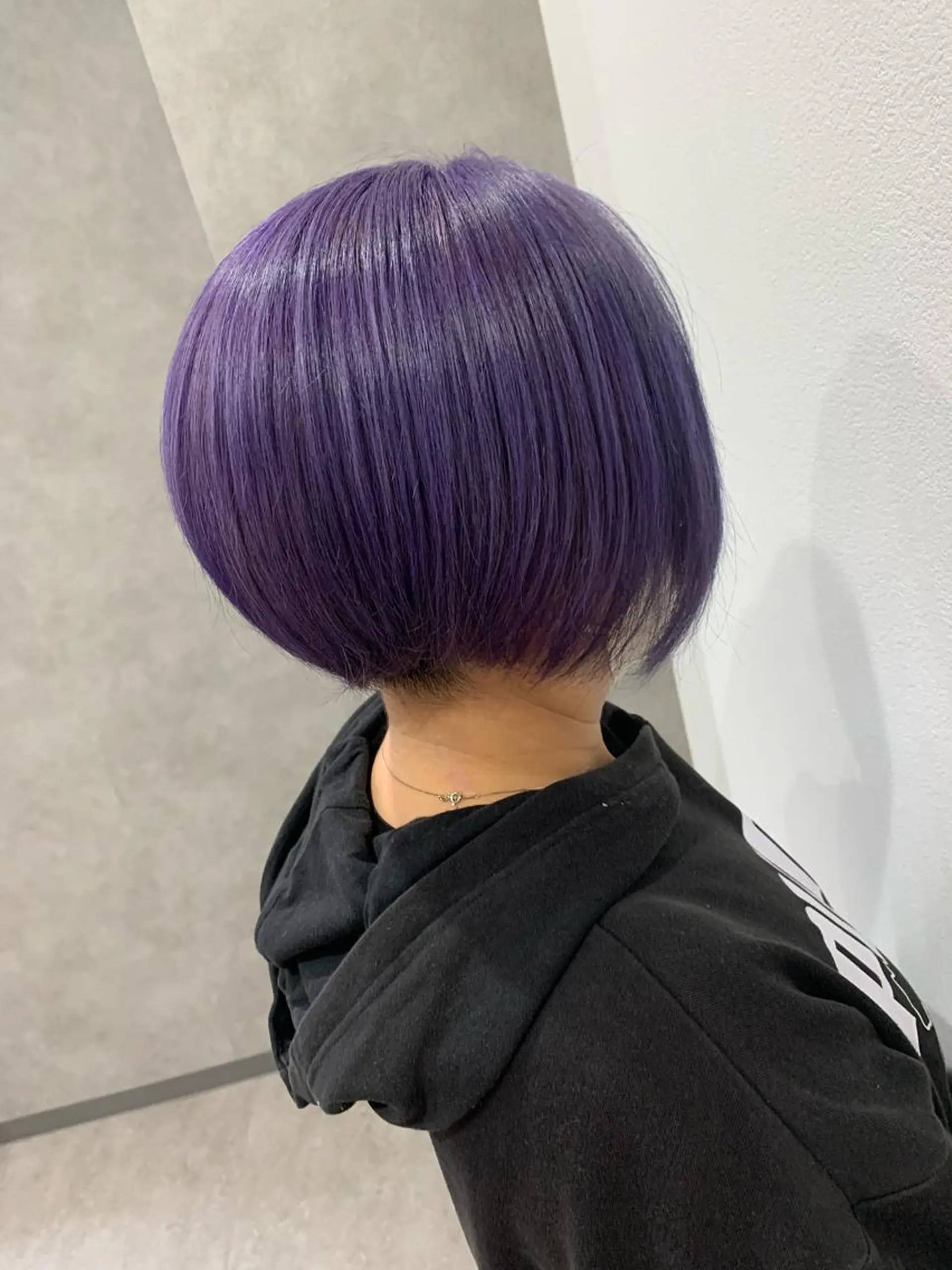 ショート カラー パープルカラー ゆきな 育休中のヘアスタイル