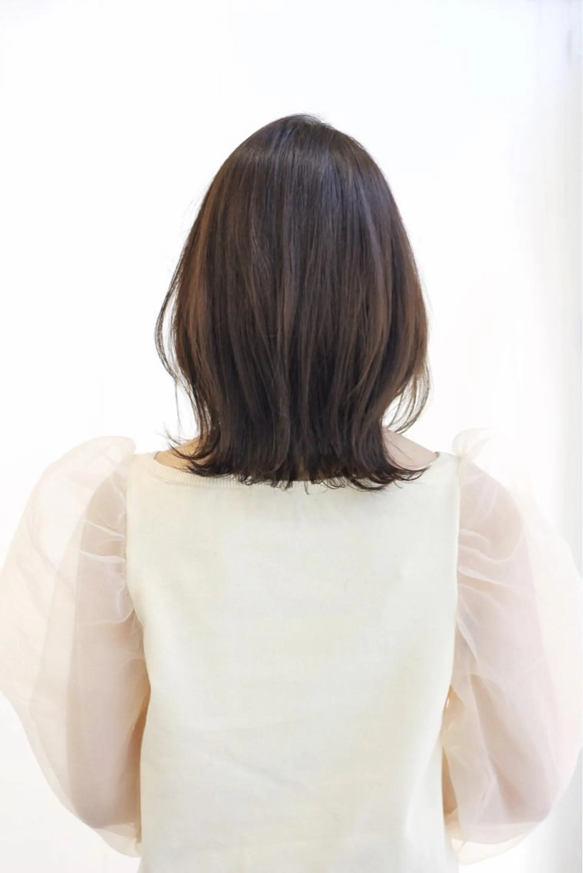 ミディアム カラー 白髪ぼかしモデル募集 今村理央奈のヘアスタイル