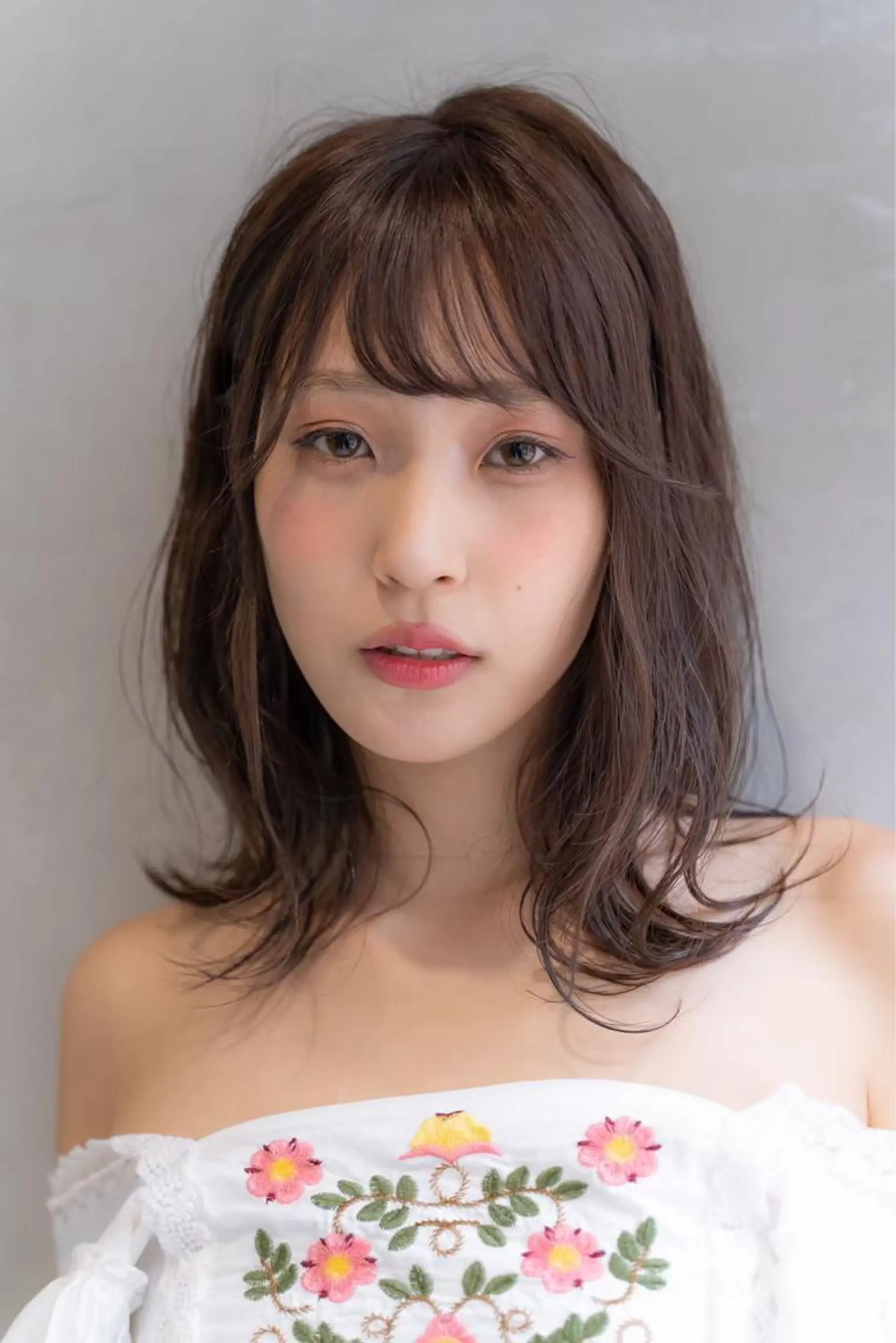 ミディアム MUSASHI ブリーチカラー◎のヘアスタイル