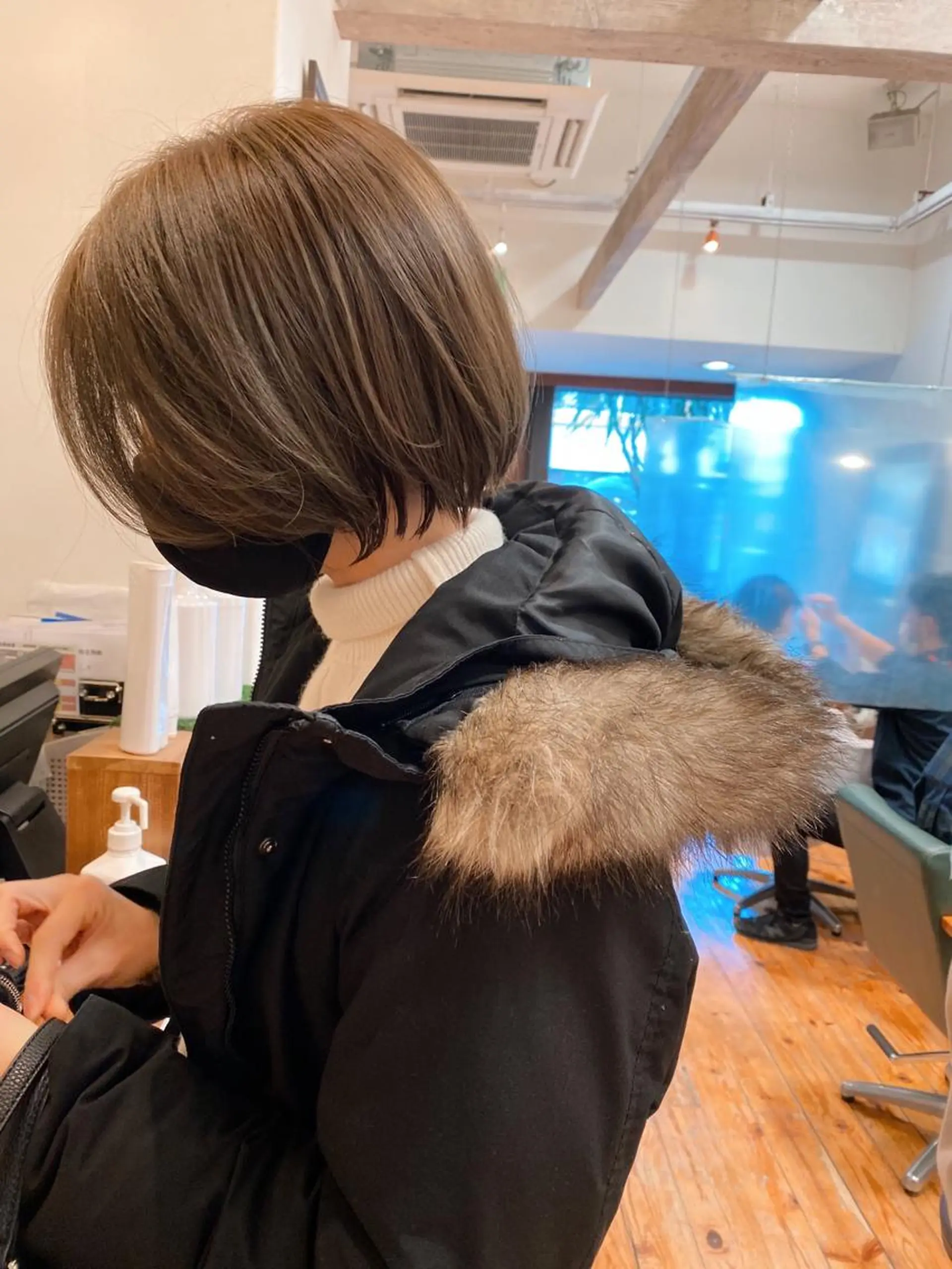 ショート カラー カット特化柏駅 徒歩3分LOUのヘアスタイル