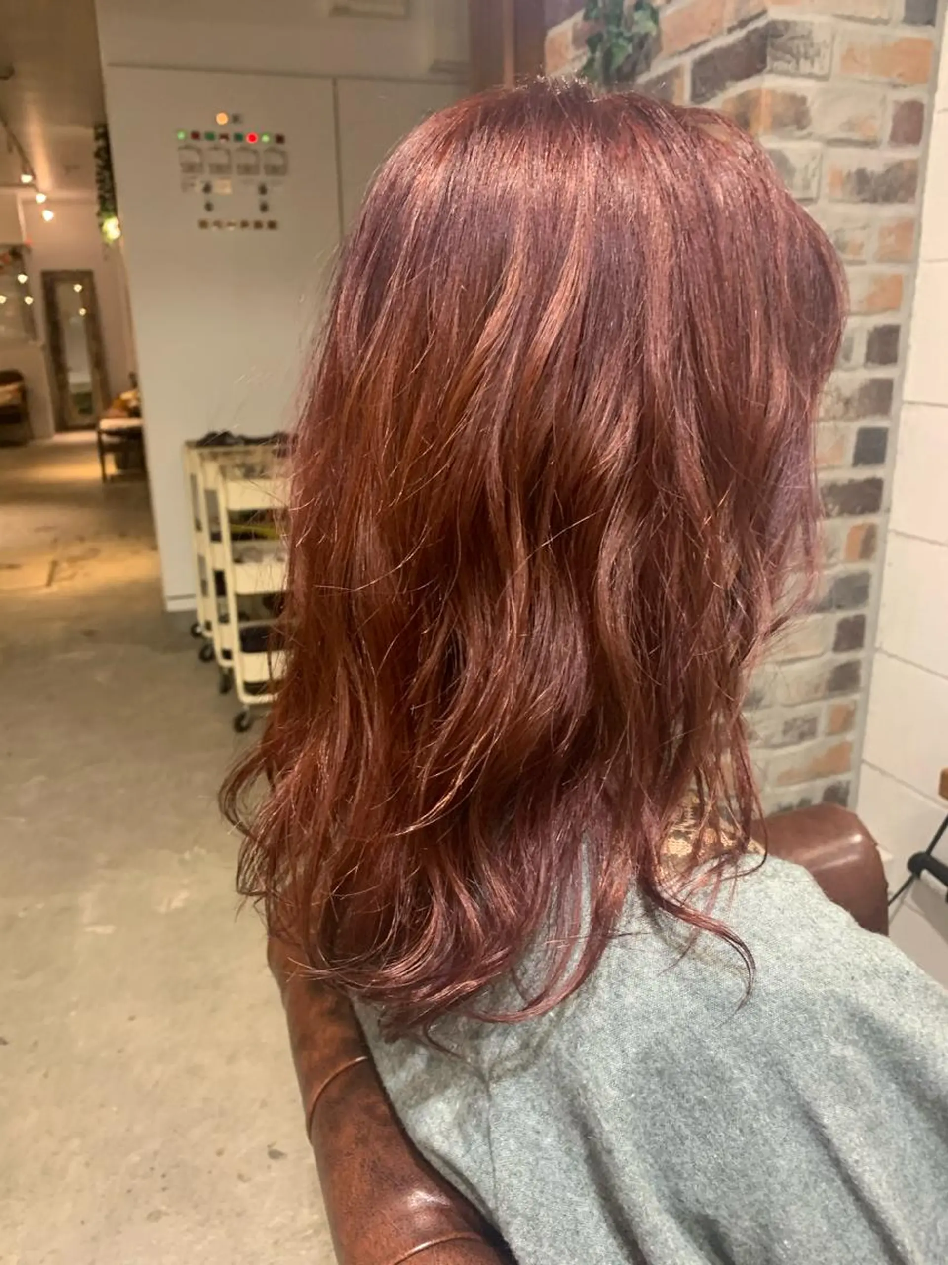 セミロング カラー ショート🌼パーマ 本間正子のヘアスタイル