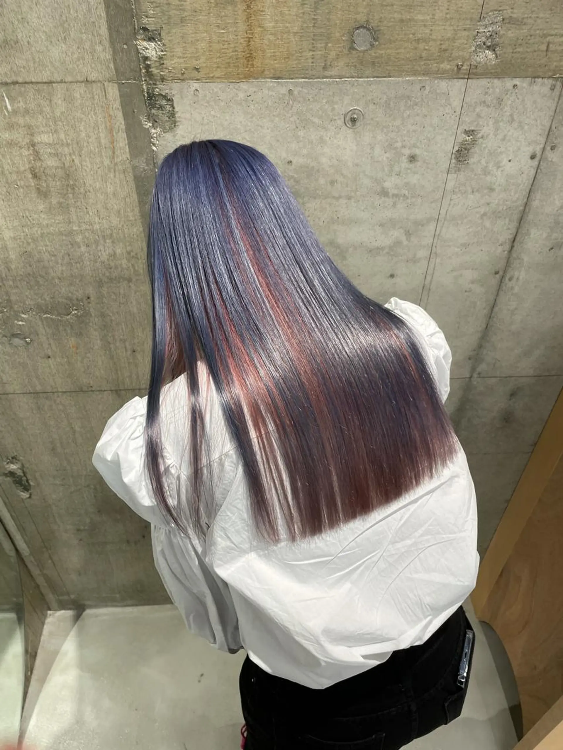 ロング カラー wewe: momoeのヘアスタイル