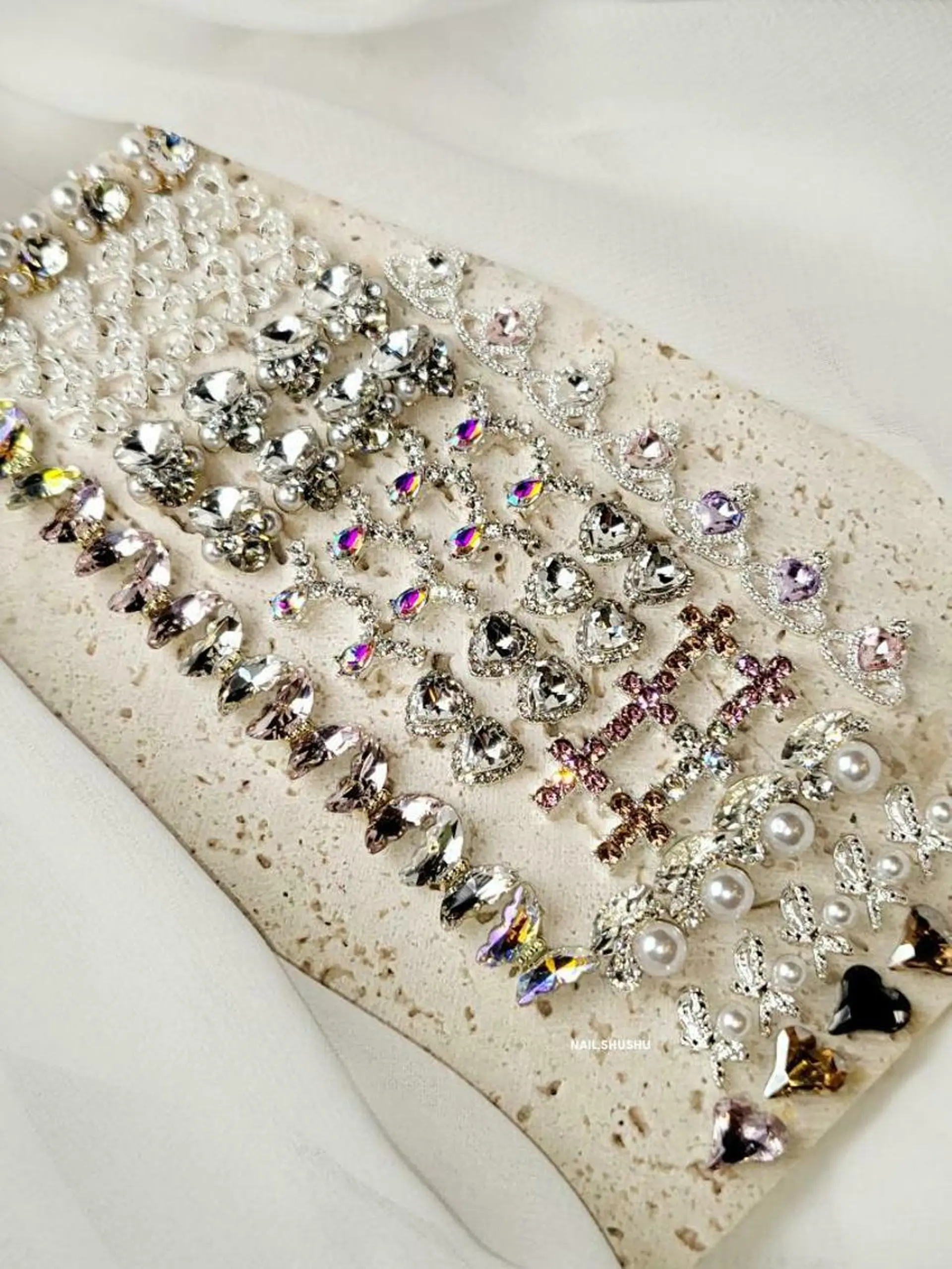 ネイル 持ち込み ニュアンスネイル ワンカラーネイル シンプルネイル 夏ネイル 3dパーツ/流行り 👧shushu❤️のネイルデザイン