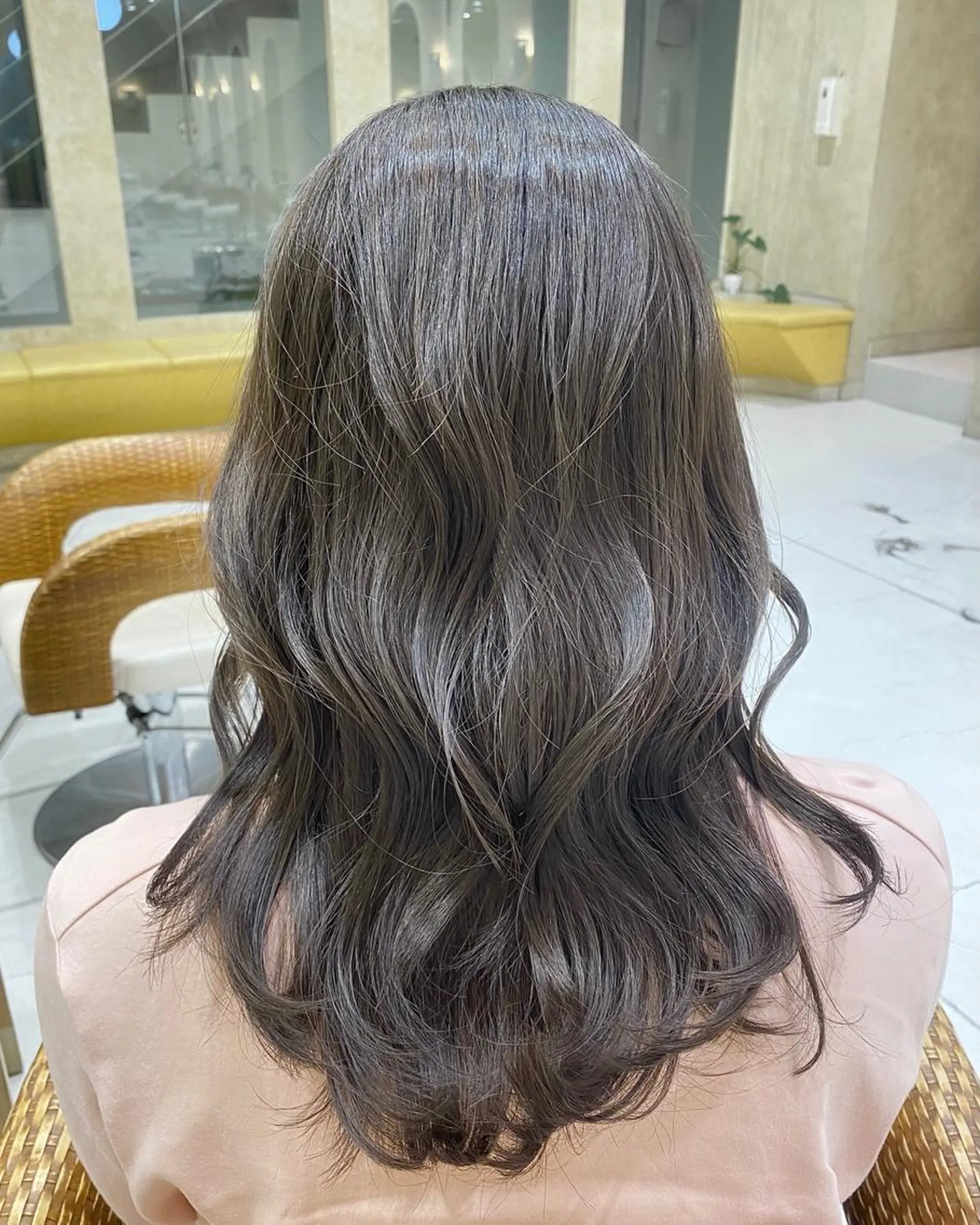 ロング Tierra 原宿所属・関 日葉里のヘアスタイル