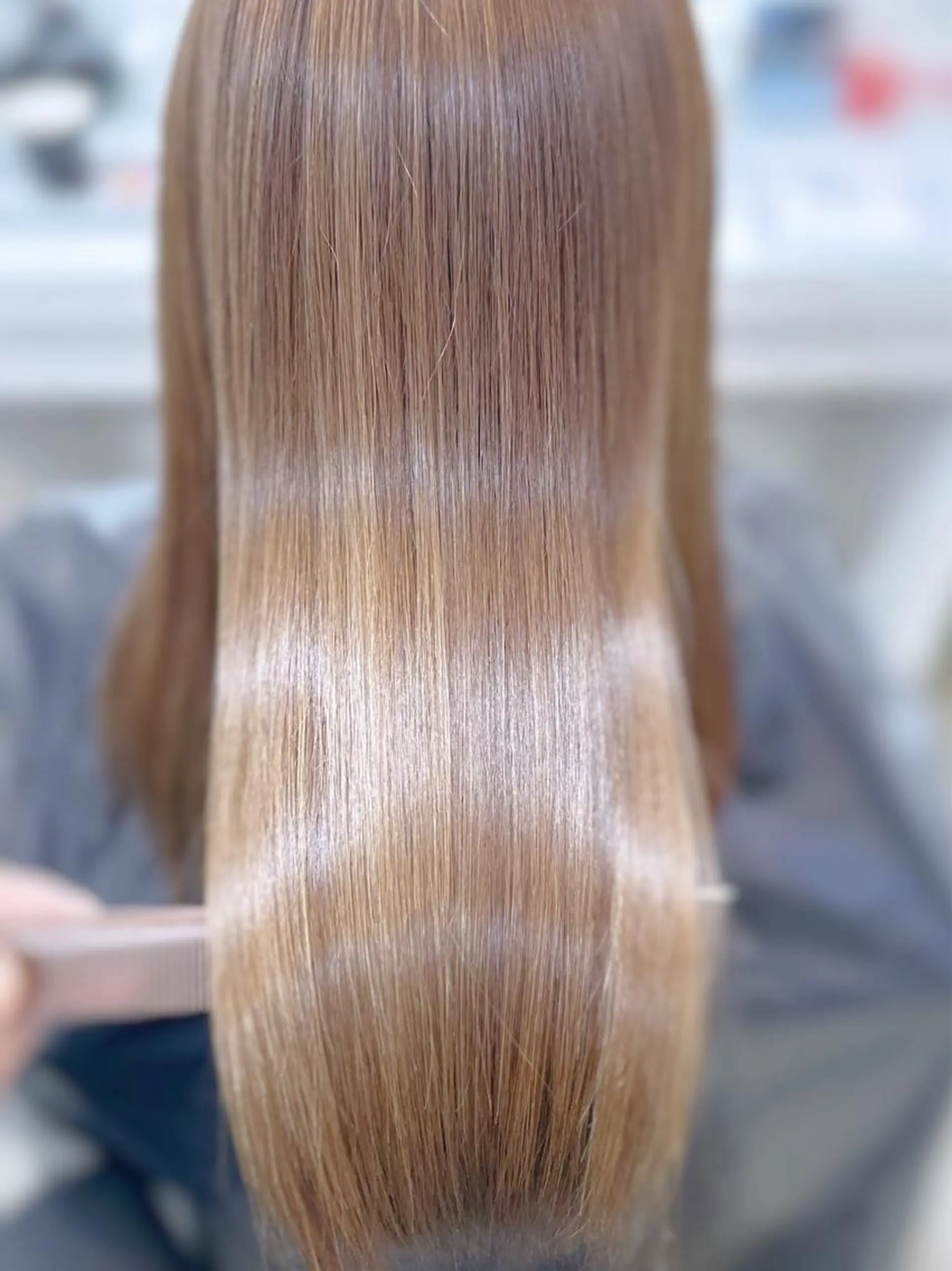 セミロング カット ヘアカラー トリートメント WHALE hair salon所属・WHALE hair salonのヘアスタイル