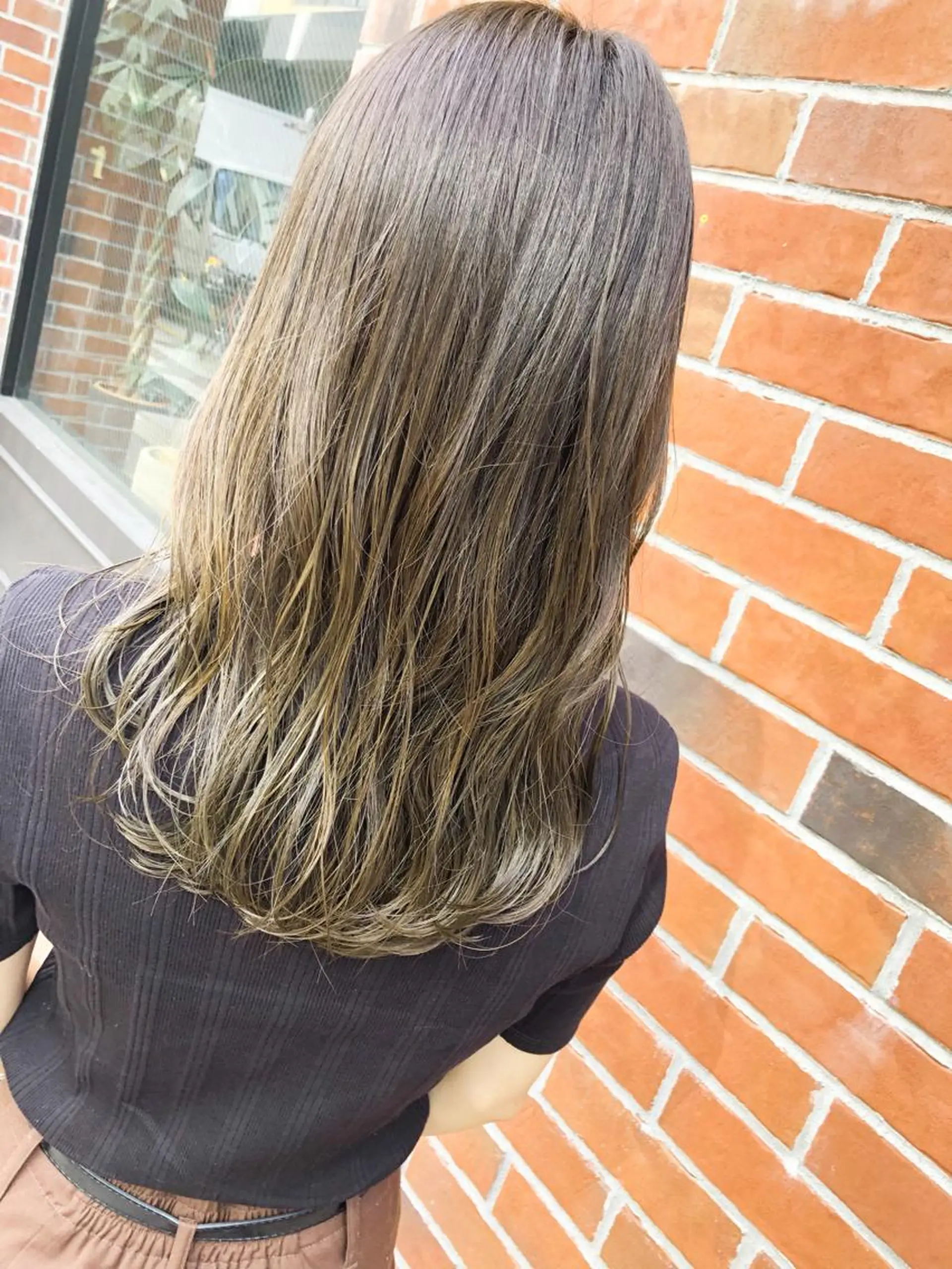 セミロング カット ヘアカラー トリートメント シンタニナオト /梅田茶屋町のヘアスタイル