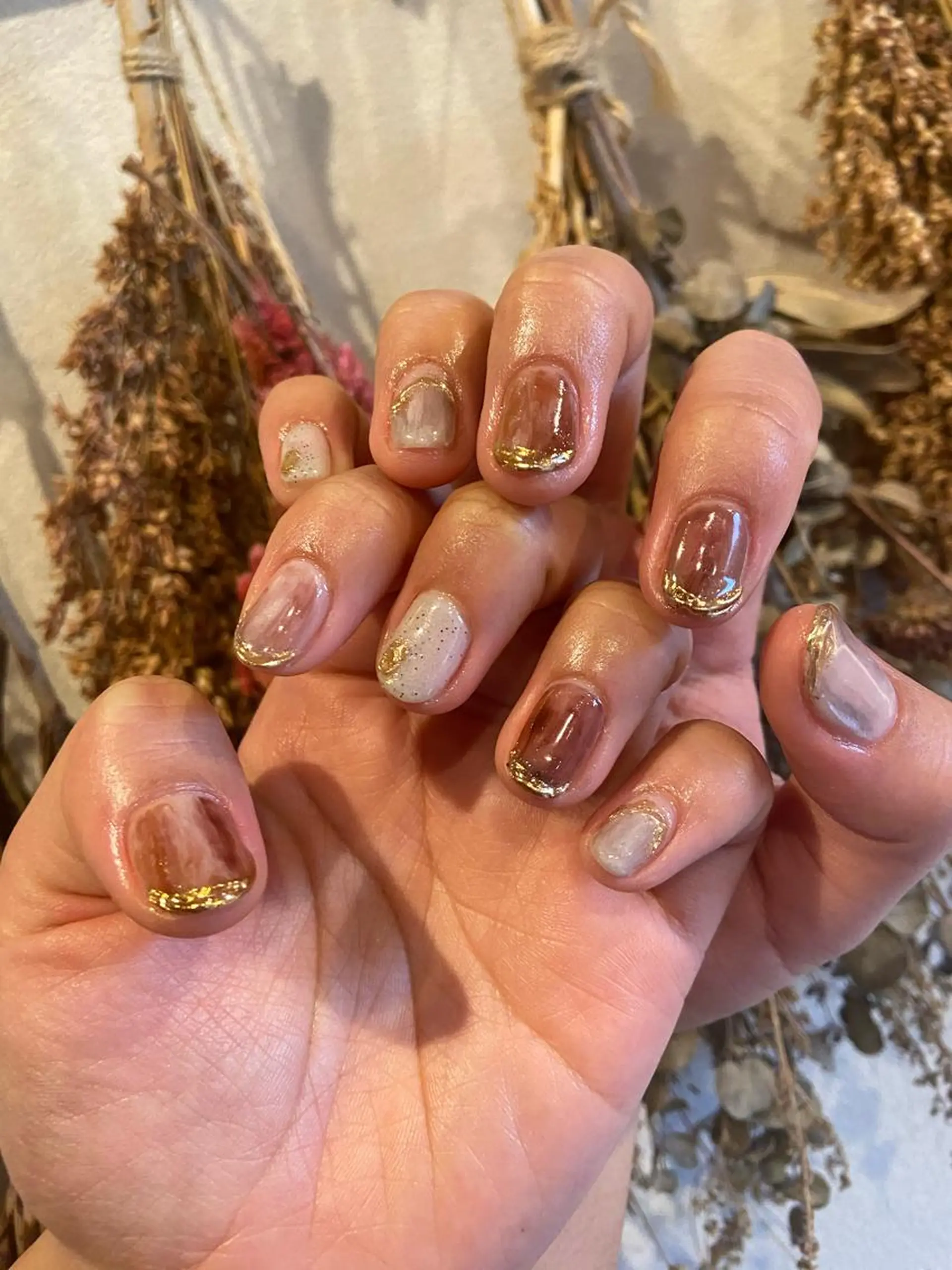 ネイル アートネイル 卒業式 ミラーネイル 持ち込み ニュアンスネイル . unffのネイルデザイン