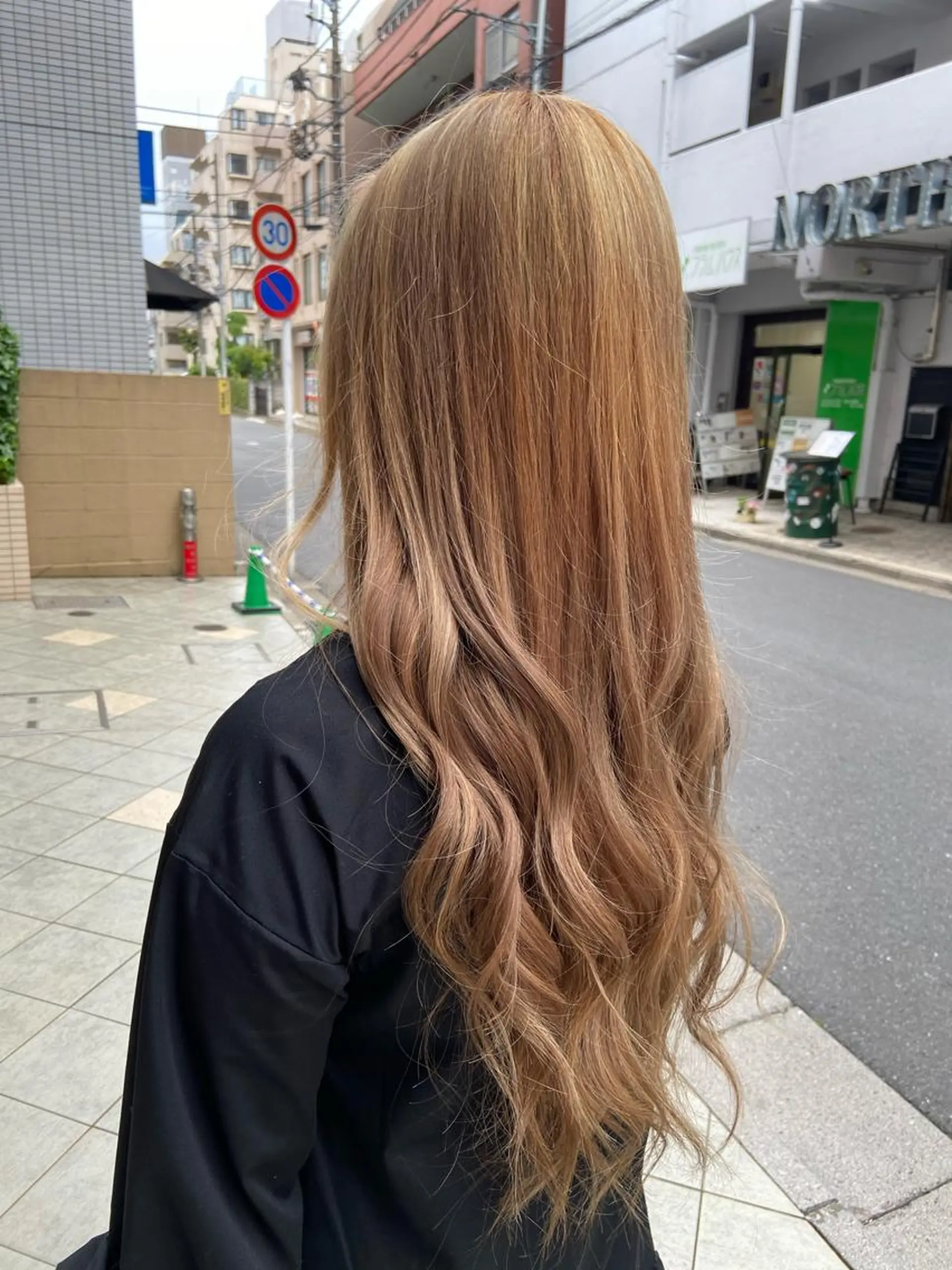 ロング カラー ヘアカラー 菊地 美憂のヘアスタイル