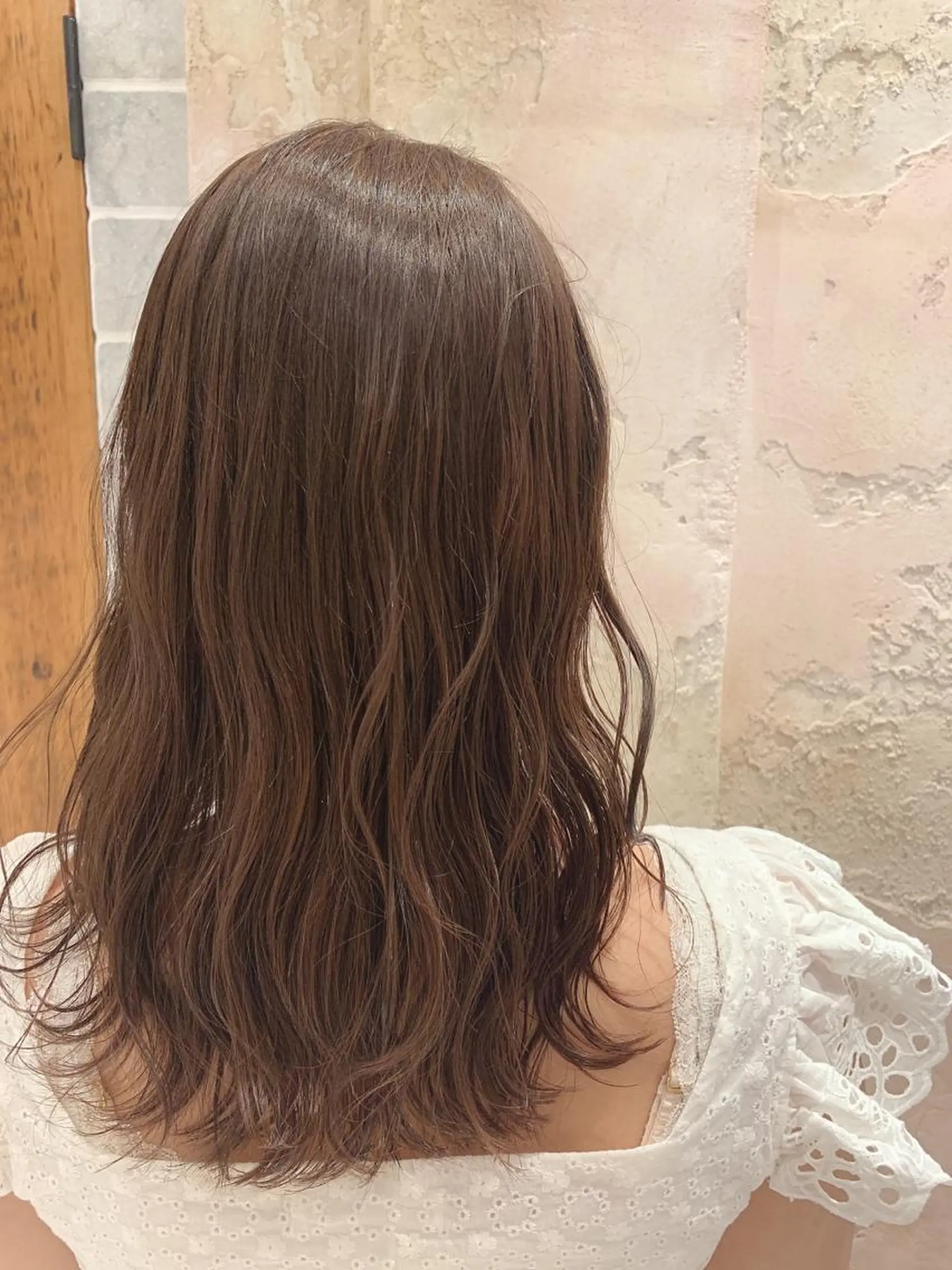 ミディアム アッシュ カット ヘアカラー トリートメント 代表山口ひな 髪質改善のプロのヘアスタイル