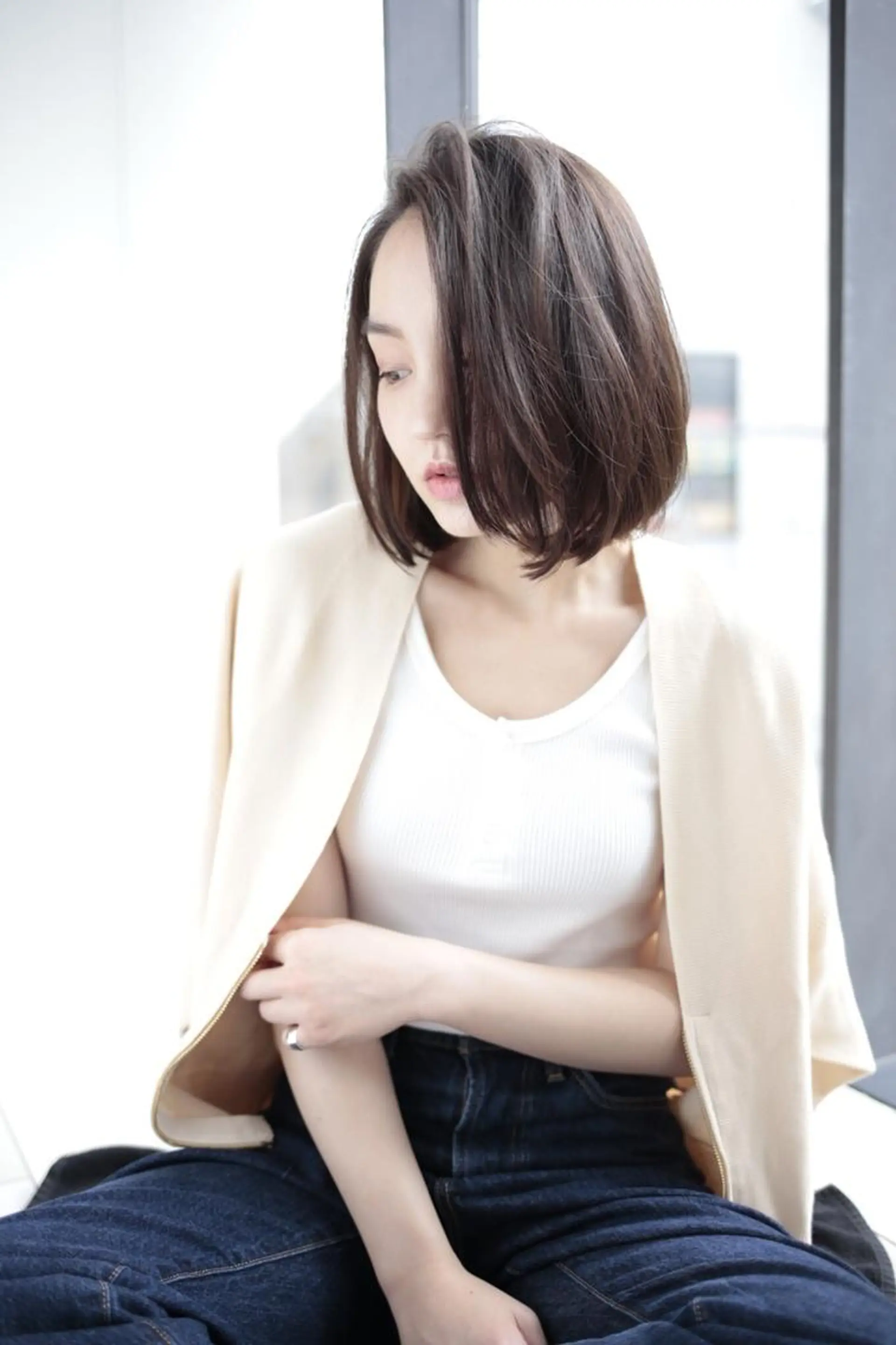 ミディアム 宮内 真乃のヘアスタイル