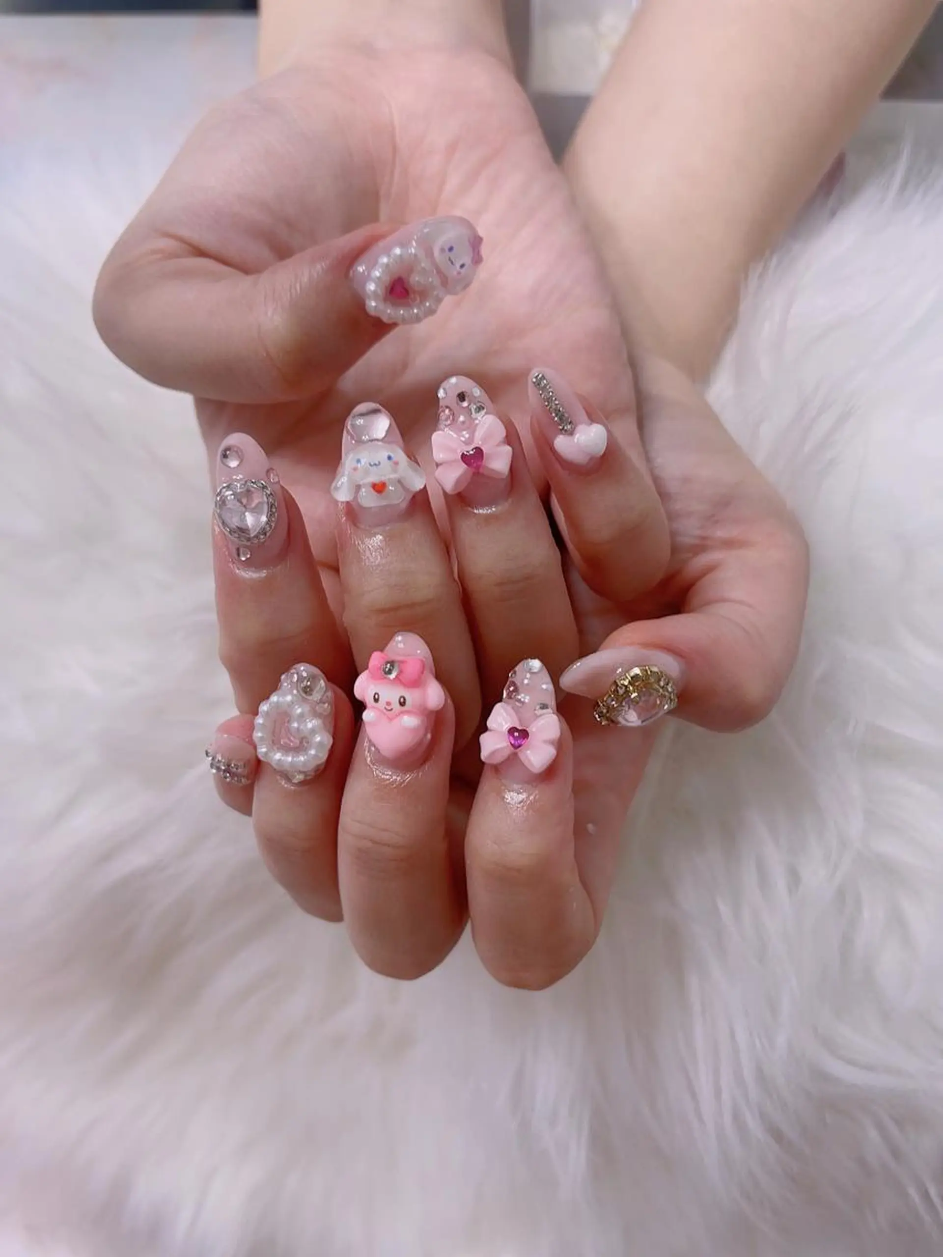 ネイル 菲菲ネイルサロン所属・FF フィフィネイルサロンのネイルデザイン