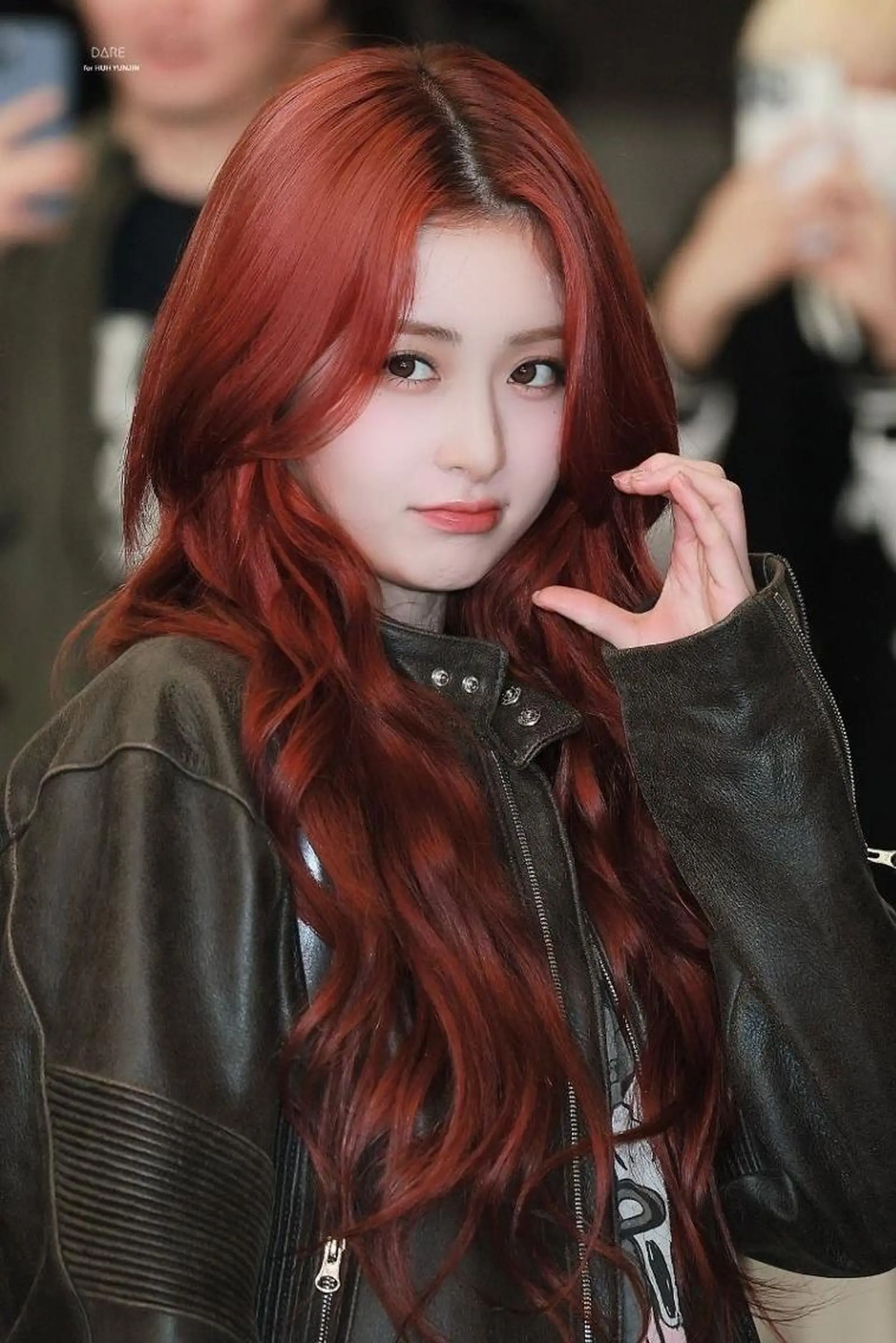 カラー 【直前割】透ける艶髪 ♡ストレートのヘアスタイル