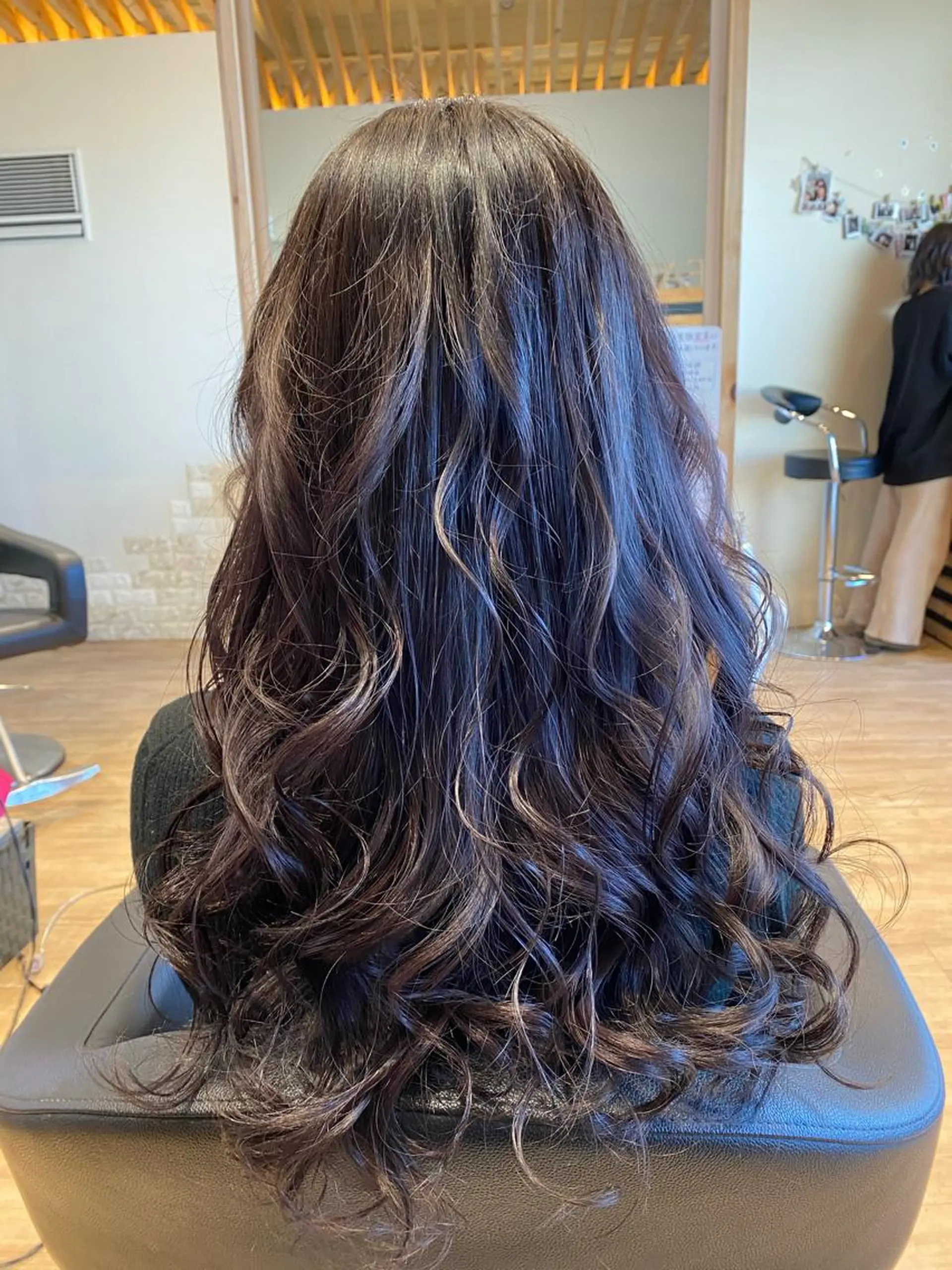 ロング カラー 関口 友行のヘアスタイル