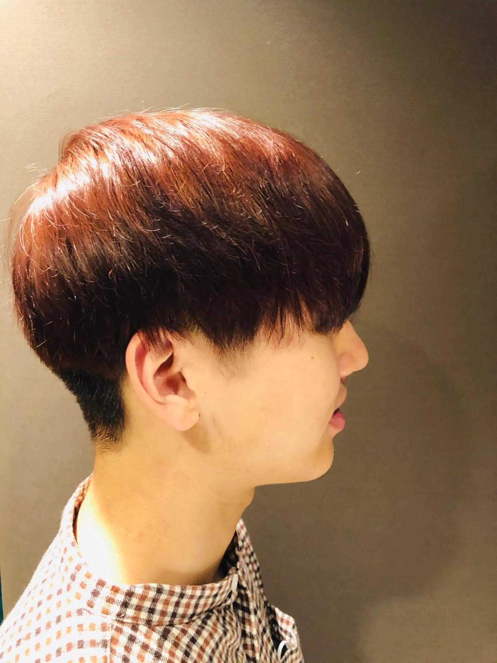 ミディアム カラー メンズ マッシュ アッシュ ピンクカラー ピンクアッシュ メンズ特化美容師 井上大輔のヘアスタイル