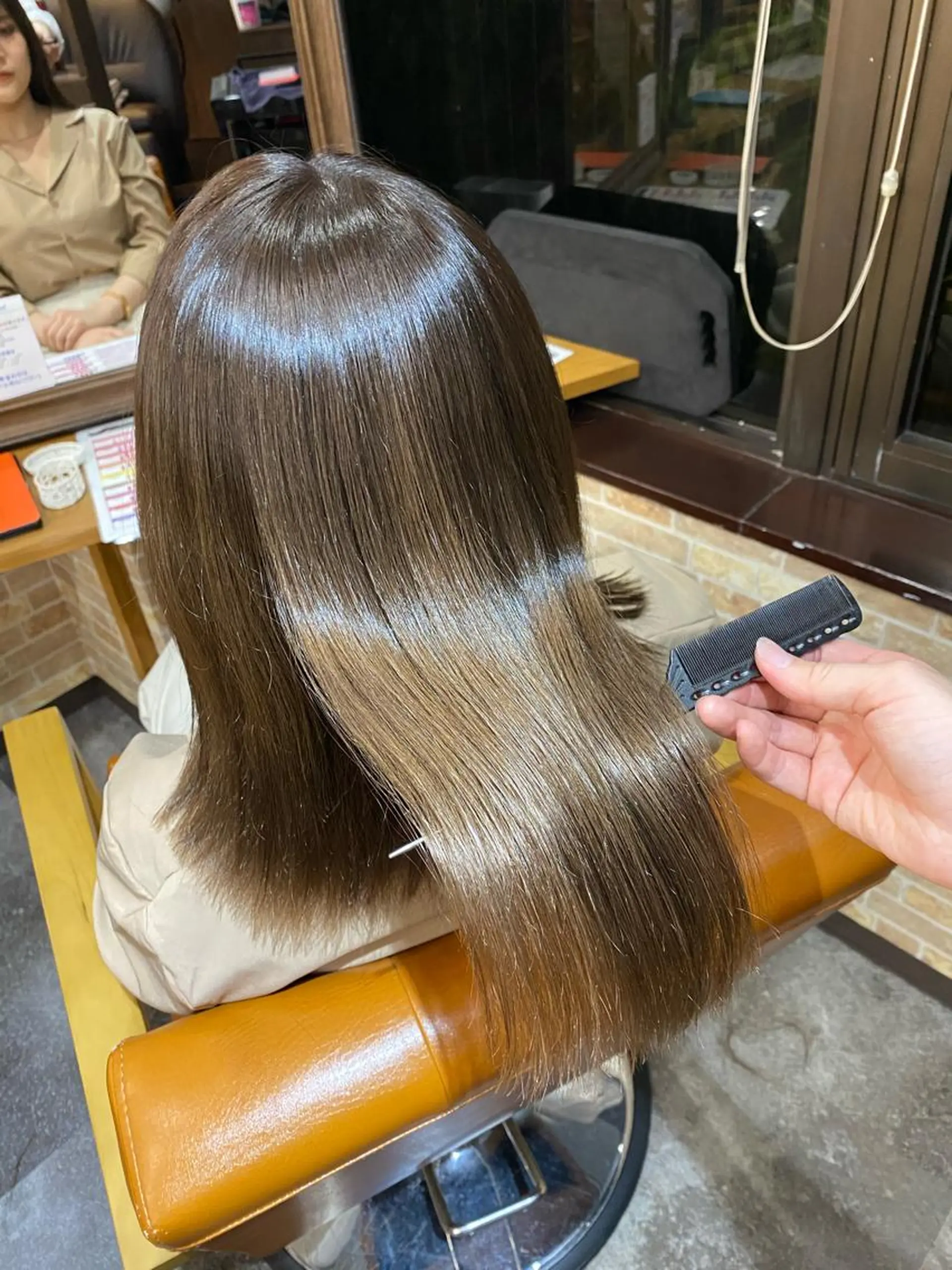 セミロング 美髪ヘア 🤍erikaのヘアスタイル